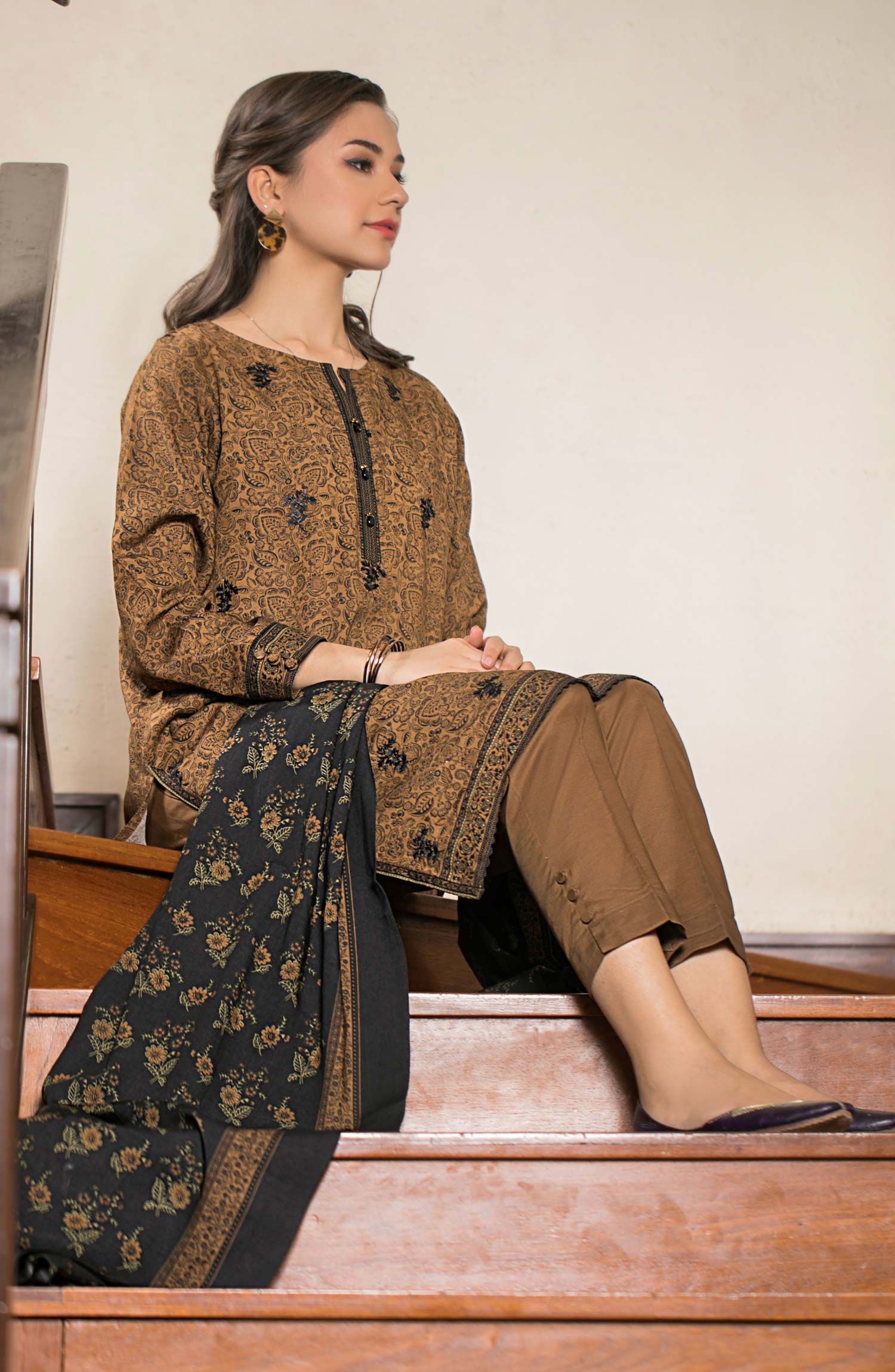 Stitched 3 Piece Embroidered Linen Viscose Suit - Image 2