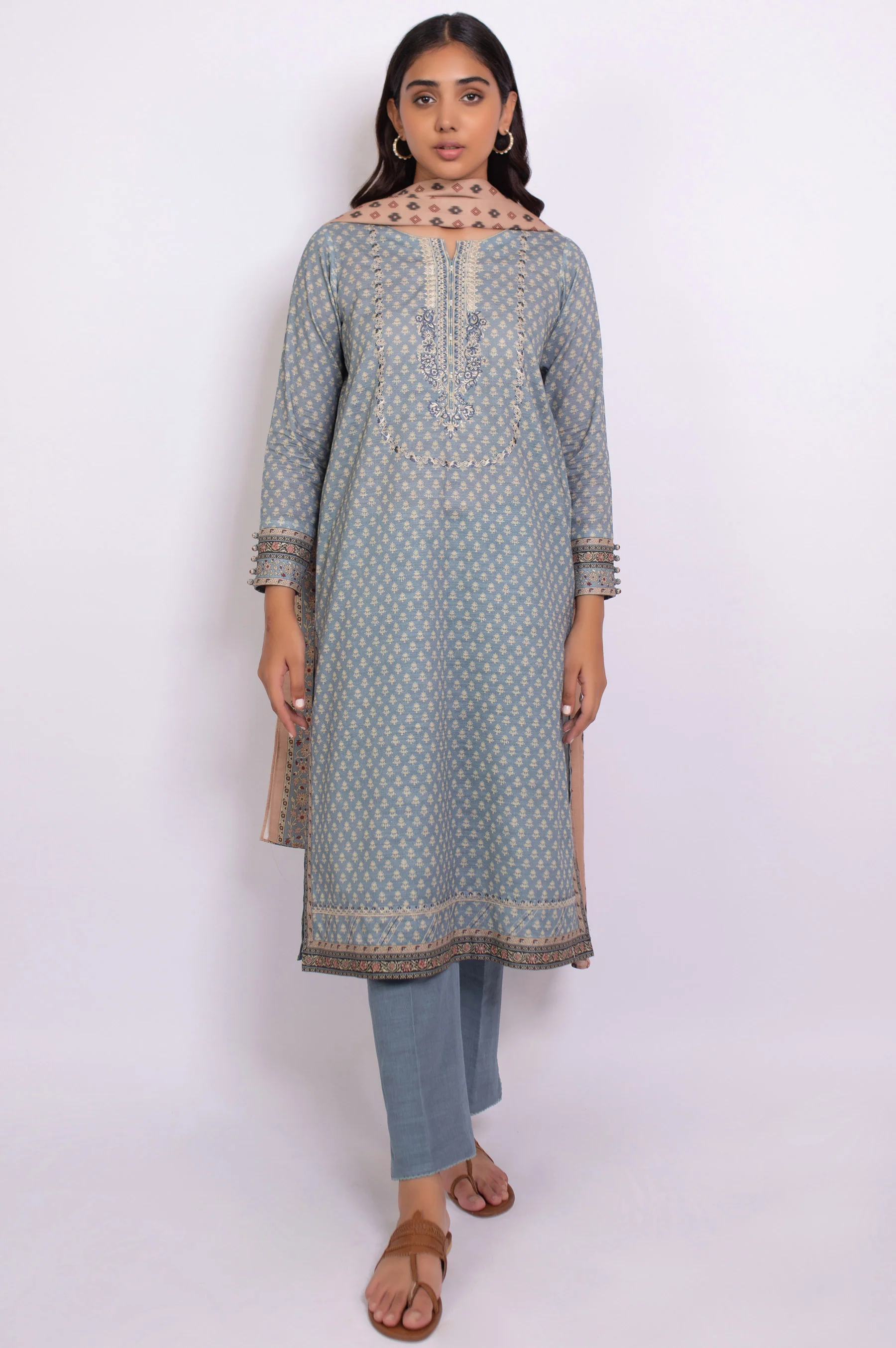 Stitched 3 Piece Embroidered Linen Viscose Suit