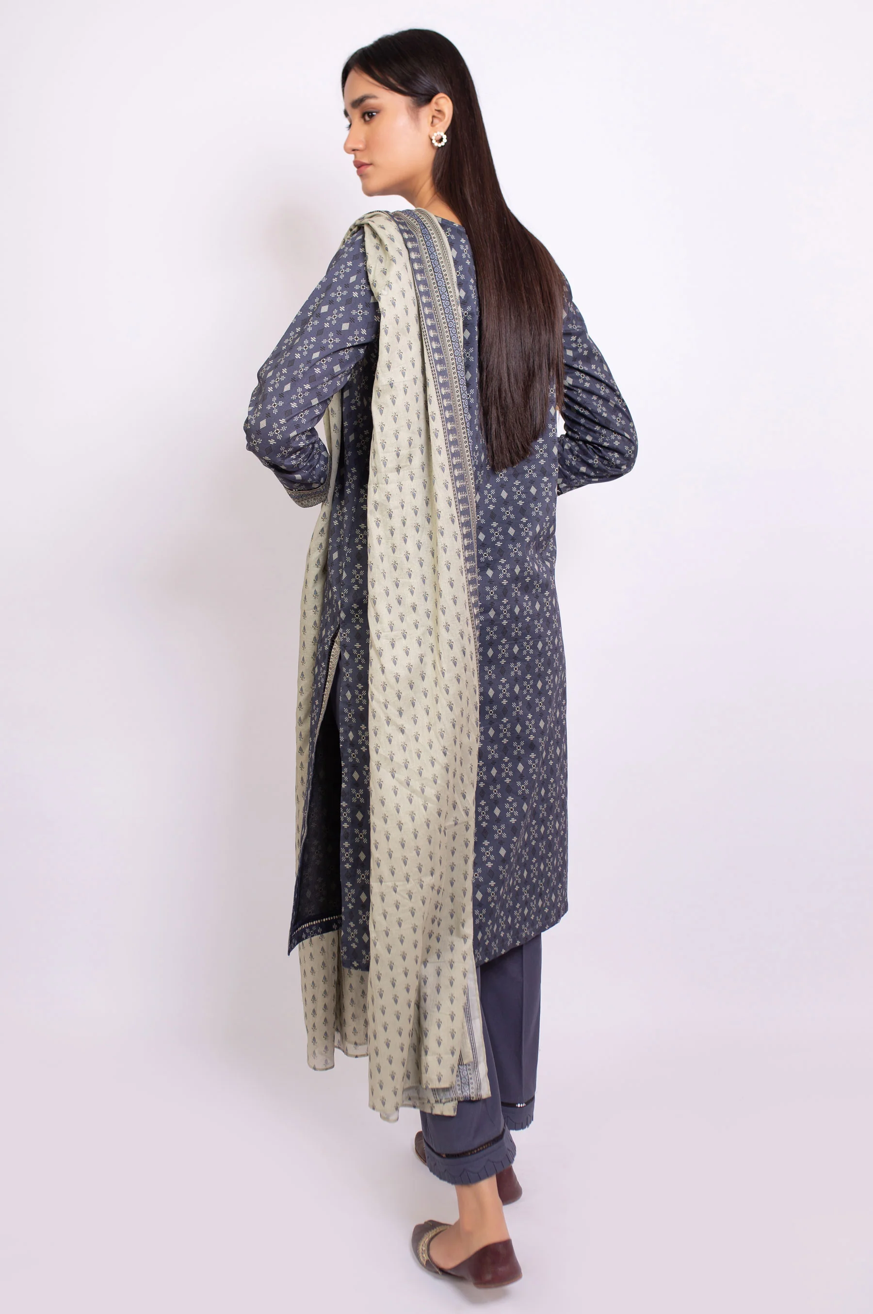 Stitched 3 Piece Embroidered Linen Viscose Suit - Image 2