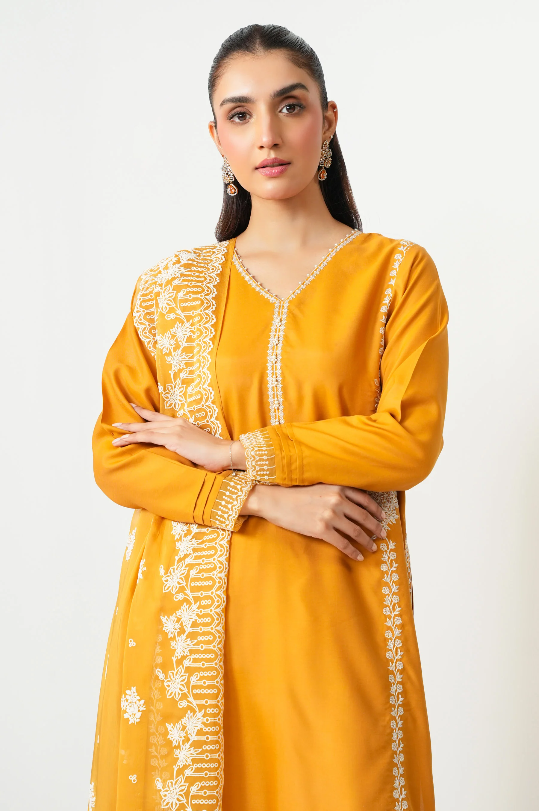 EMBROIDERED SUIT - Image 6