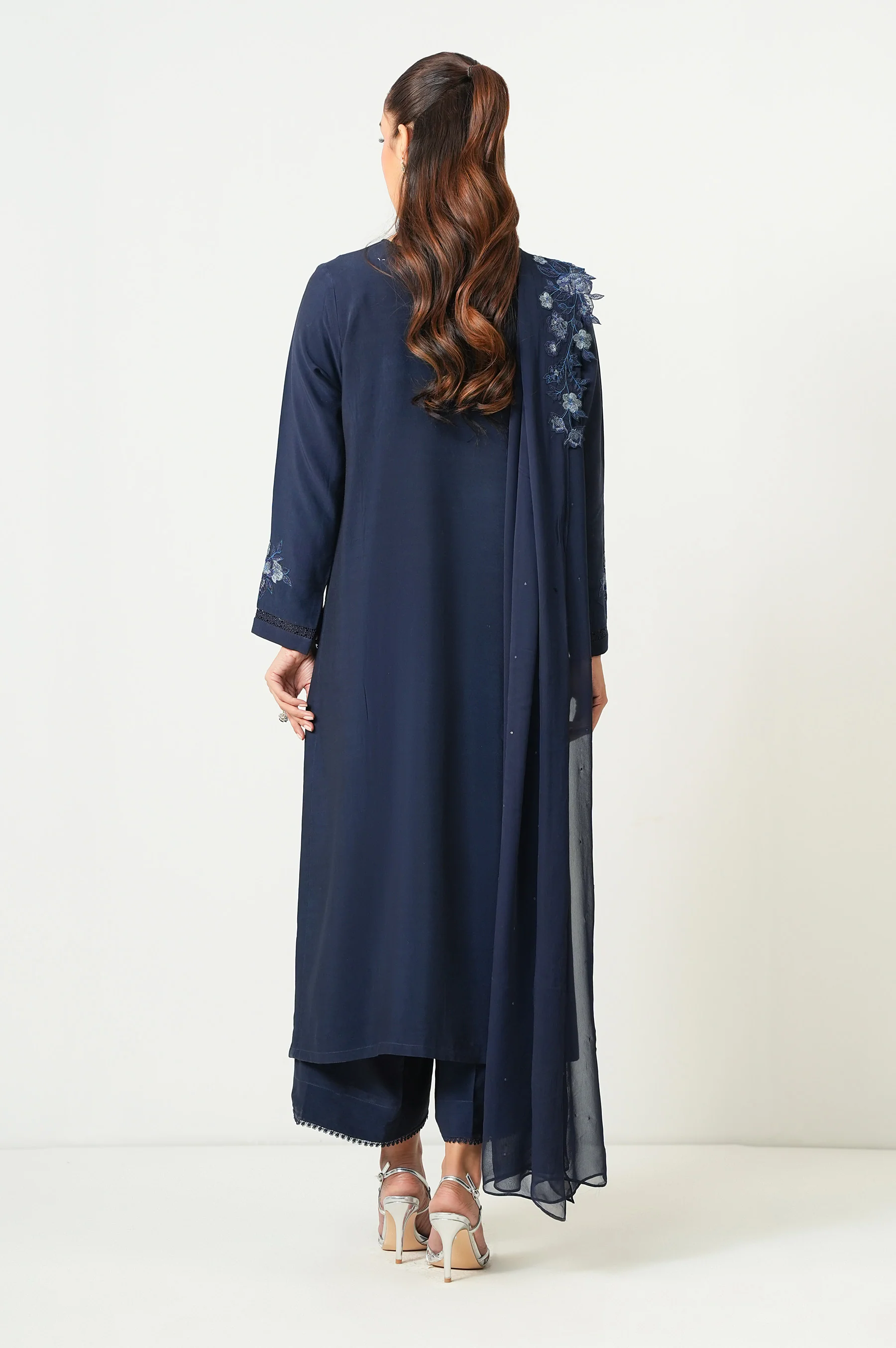 Stitched 3 Piece Embroidered Oak Silk Suit - Image 6