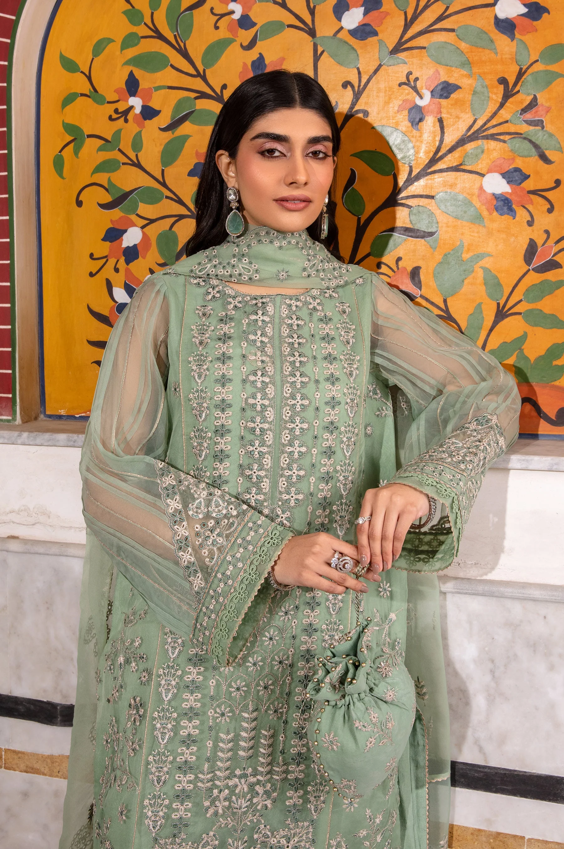 EMBROIDERED SUIT - Image 2