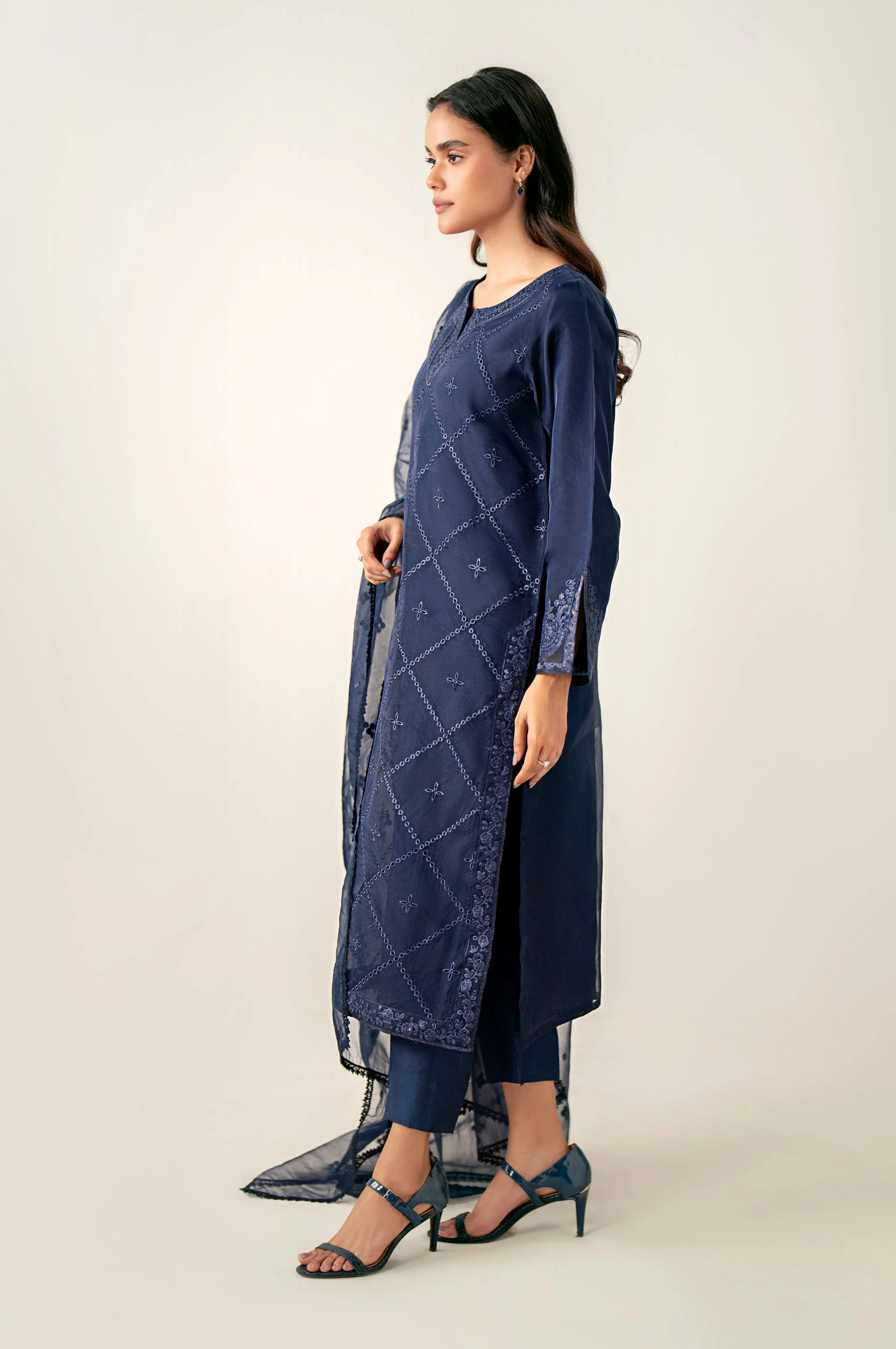 Stitched 3 Piece Embroidered Organza Suit - Image 3