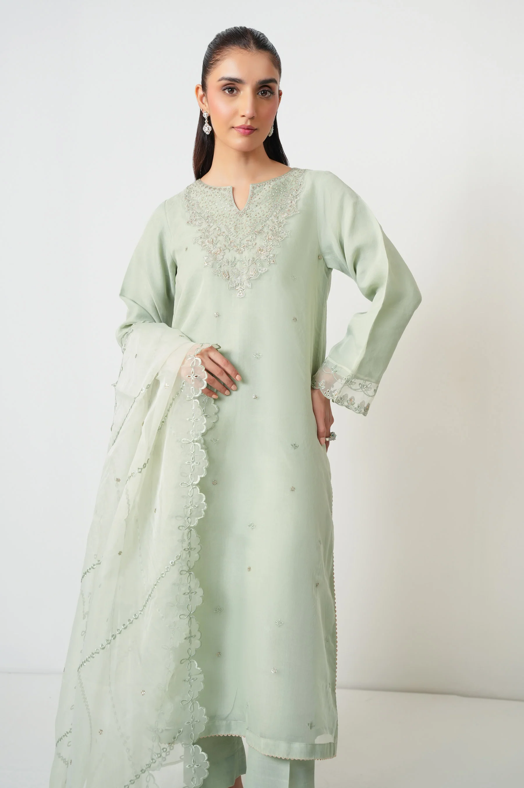 EMBROIDERED SUIT - Image 6