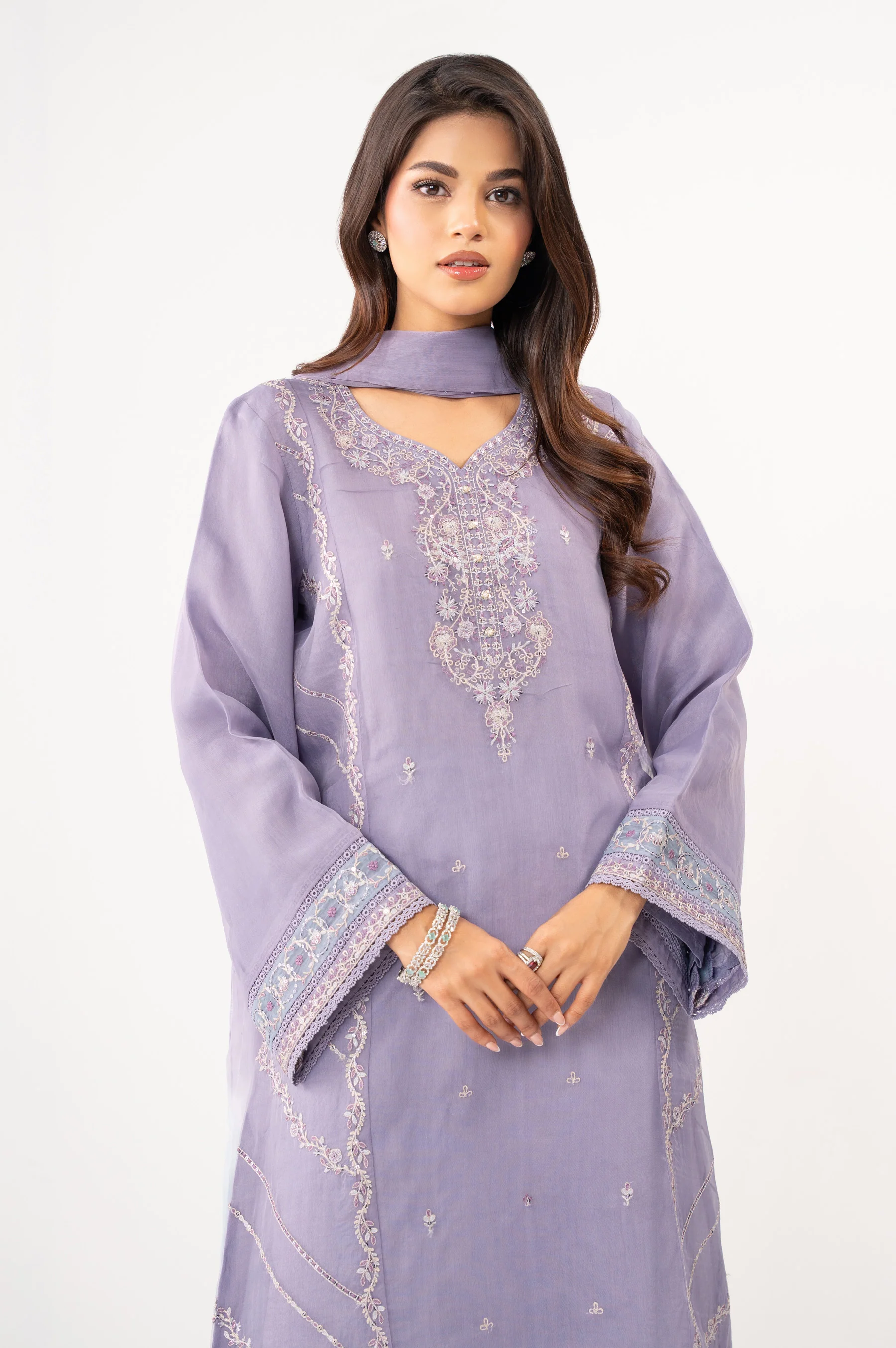 EMBROIDERED SUIT - Image 3