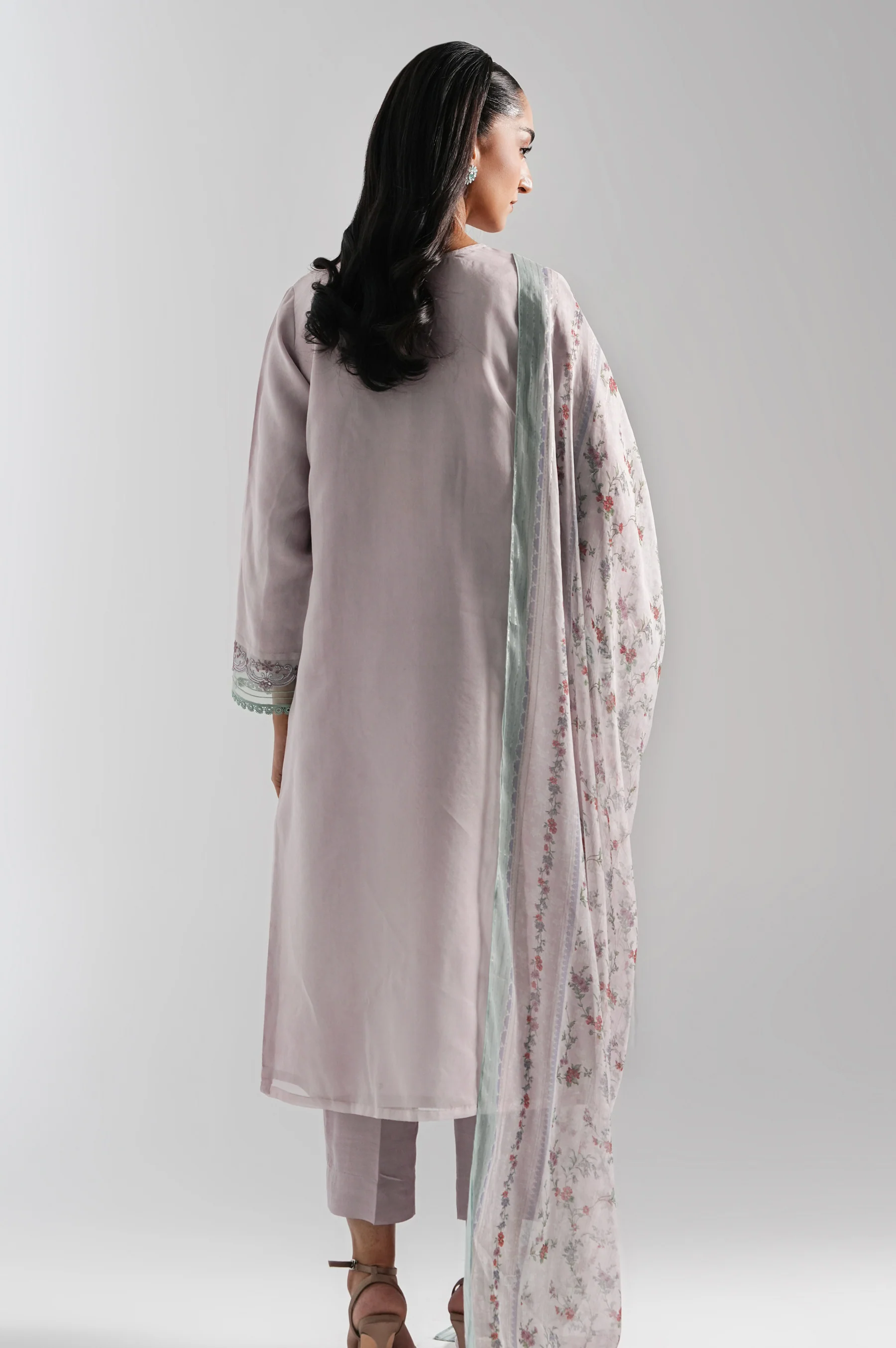STITCHED EMBROIDERED ORGANZA SUIT - Image 4