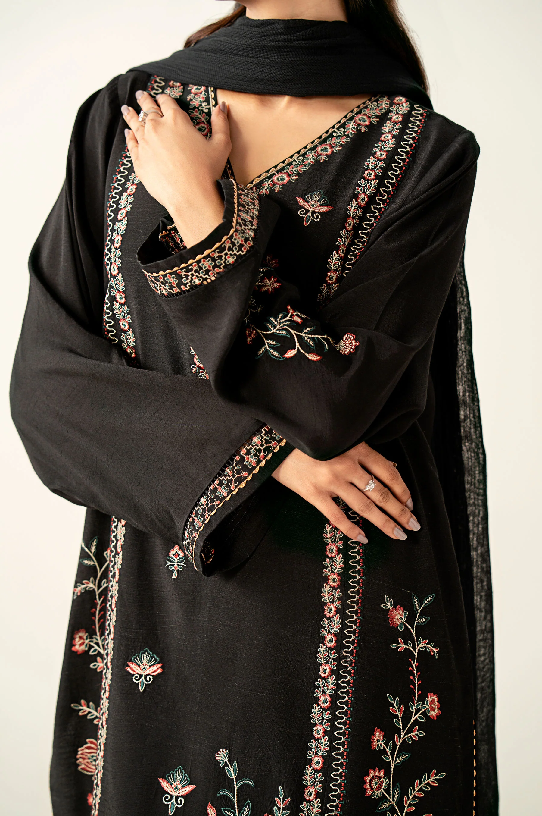 Stitched 3 Piece Embroidered Raw Silk Suit - Image 6