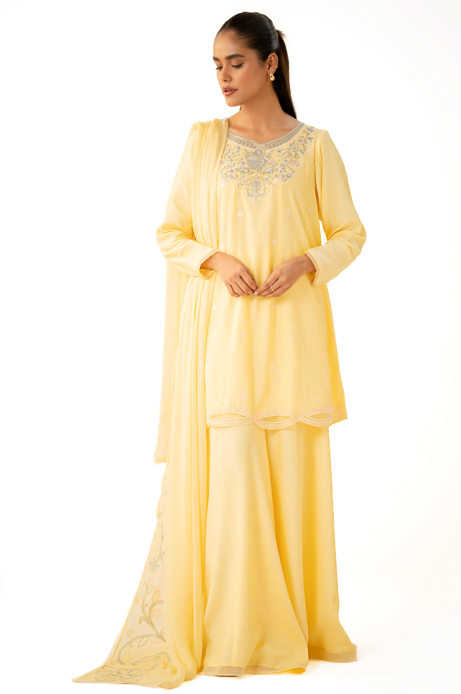EMBROIDERED SUIT - Image 5