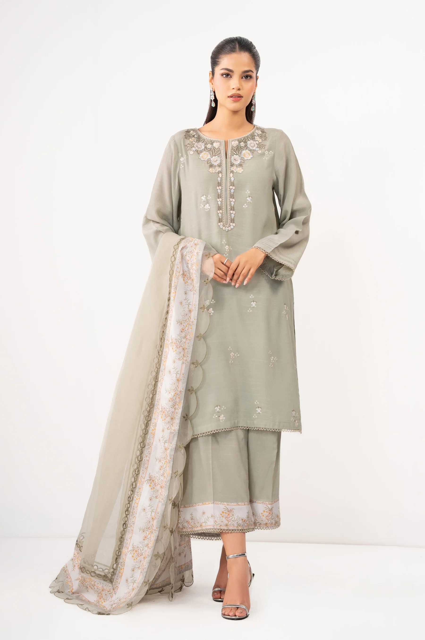 EMBROIDERED SUIT