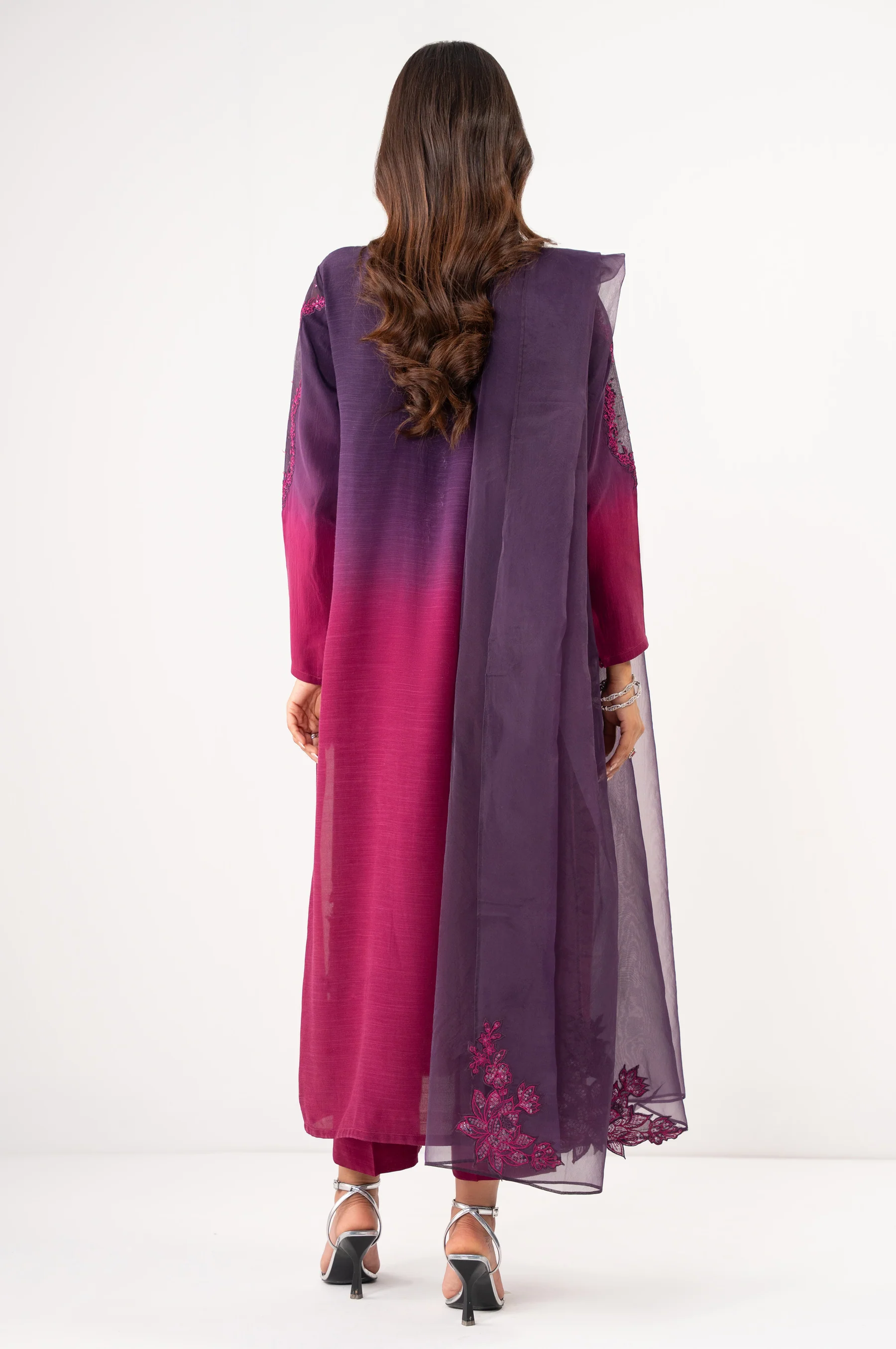 EMBROIDERED SUIT - Image 6