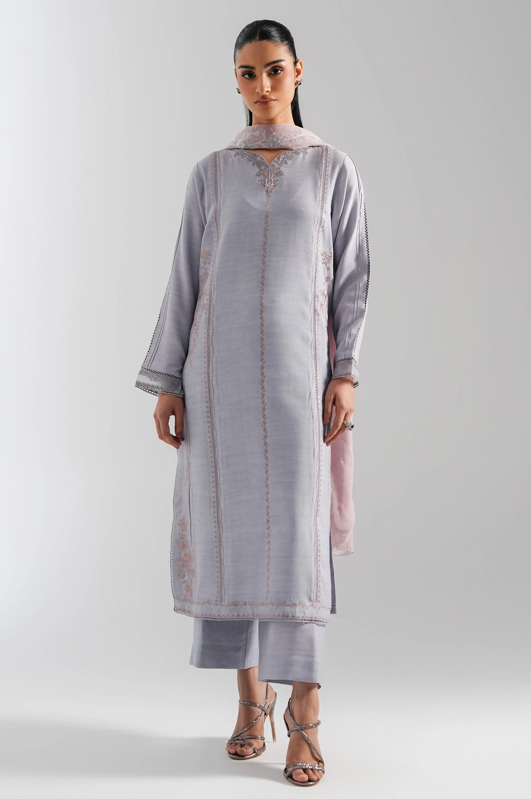 STITCHED EMBROIDERED RAW SILK SUIT - Image 8