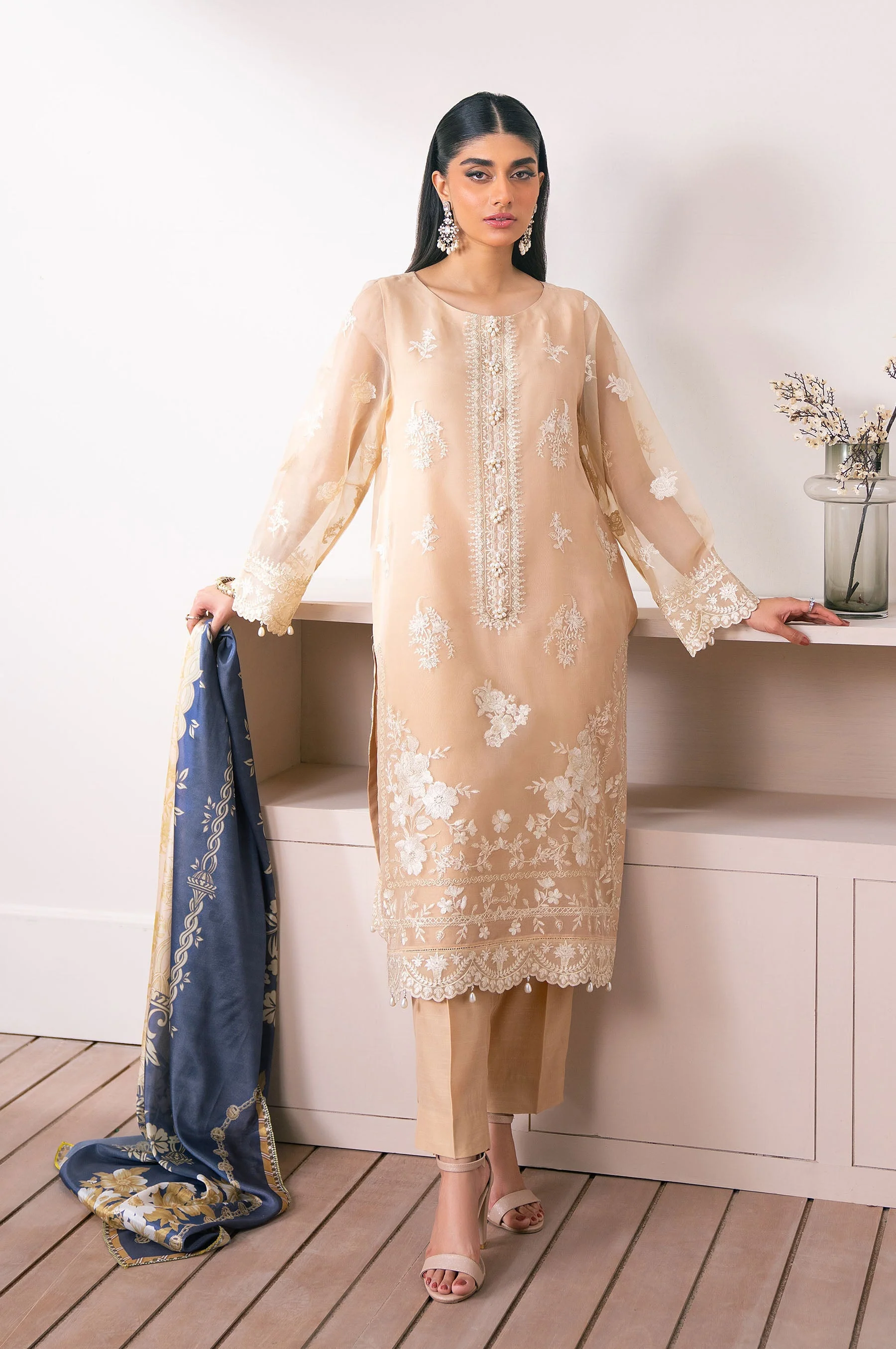 STITCHED EMBROIDERED ORGANZA SUIT (FACTORY E-OUTLET) - Image 5