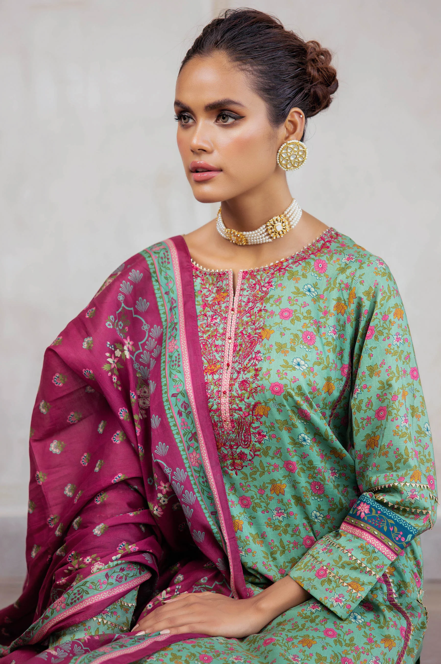 Stitched 3 Piece Embroidered Slub Lawn Suit - Image 2