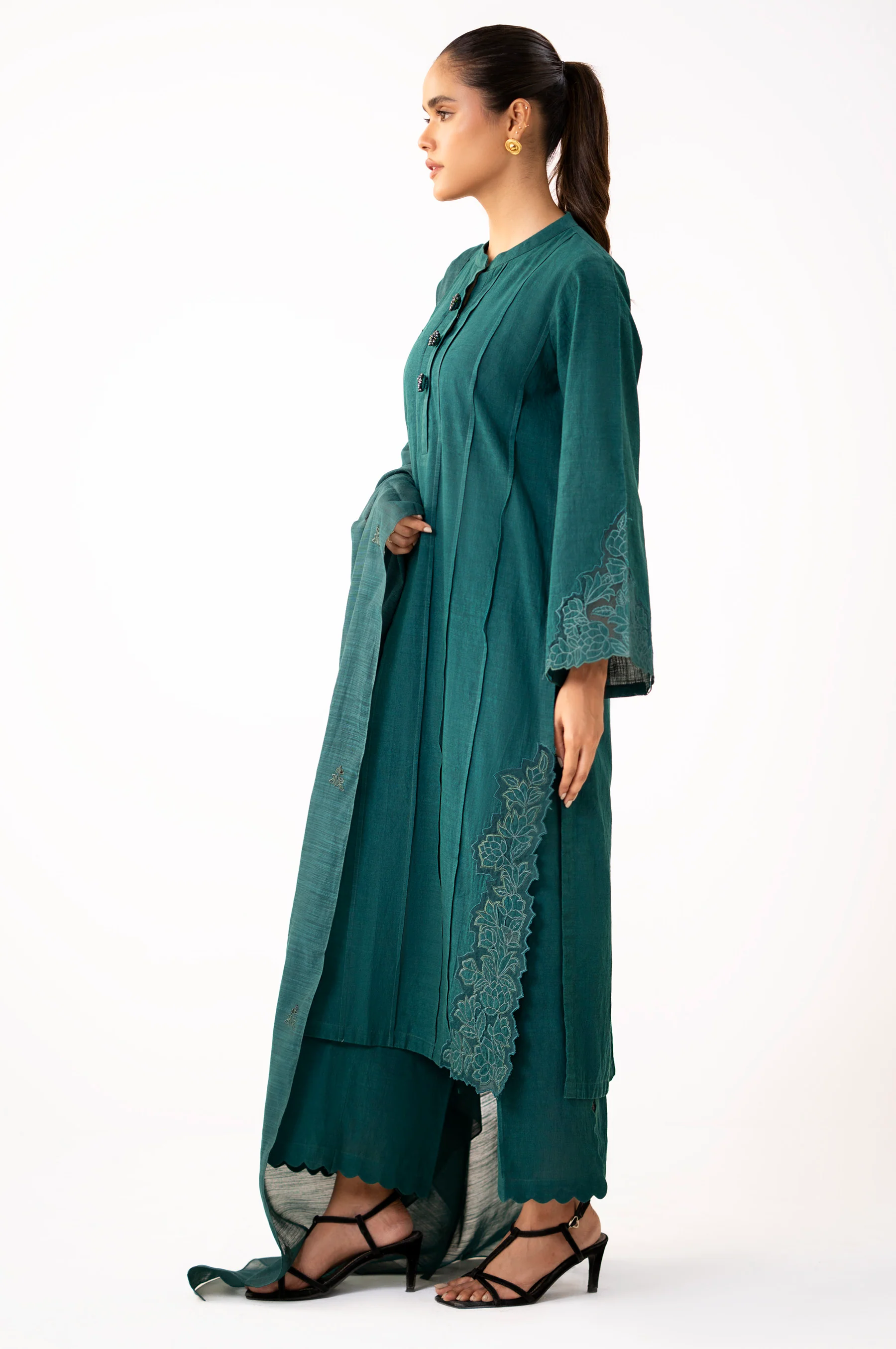 Stitched 3 Piece Embroidered Slub Suit - Image 5