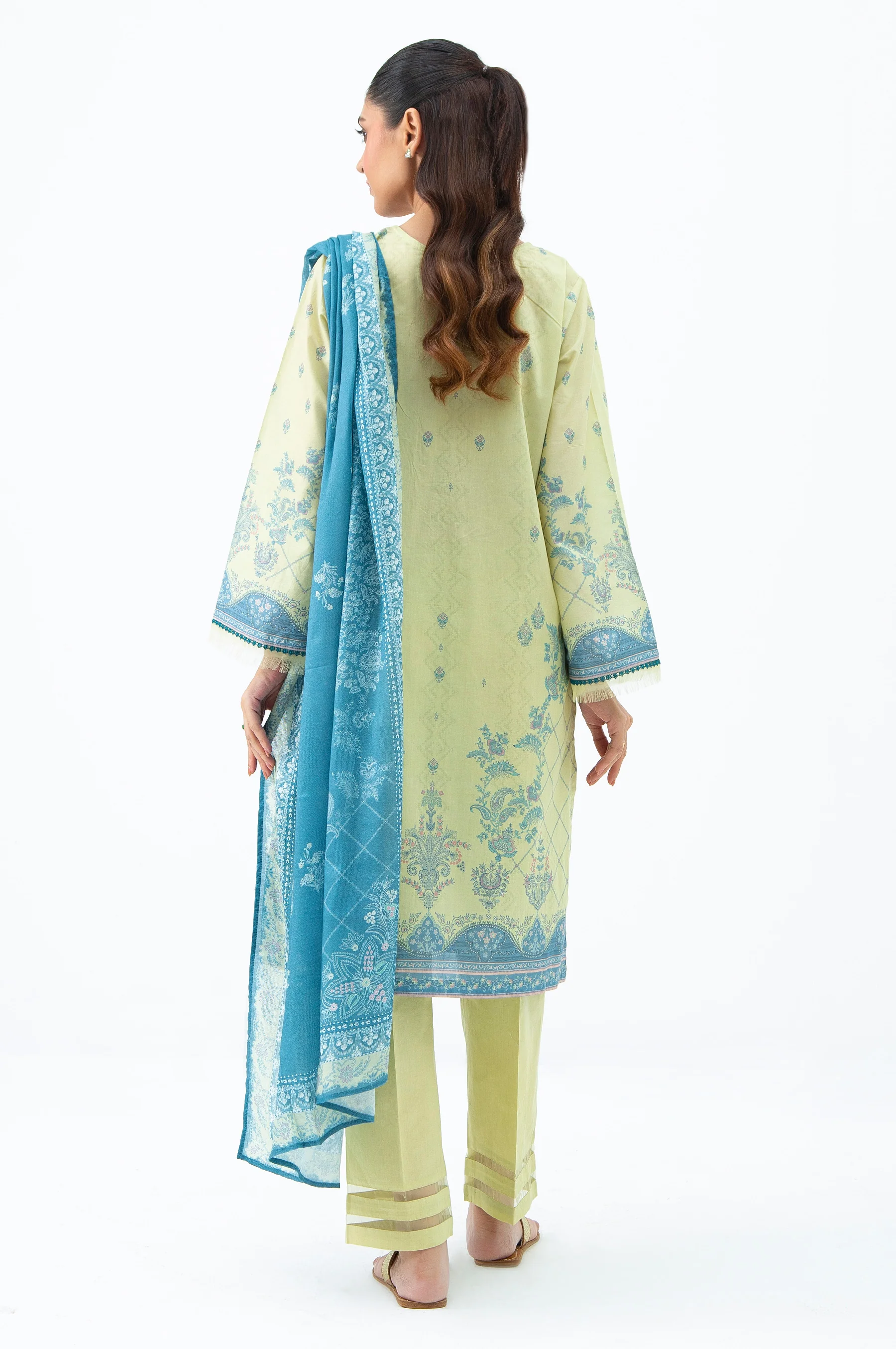 STITCHED EMBROIDERED CAMBRIC SUIT - Image 4