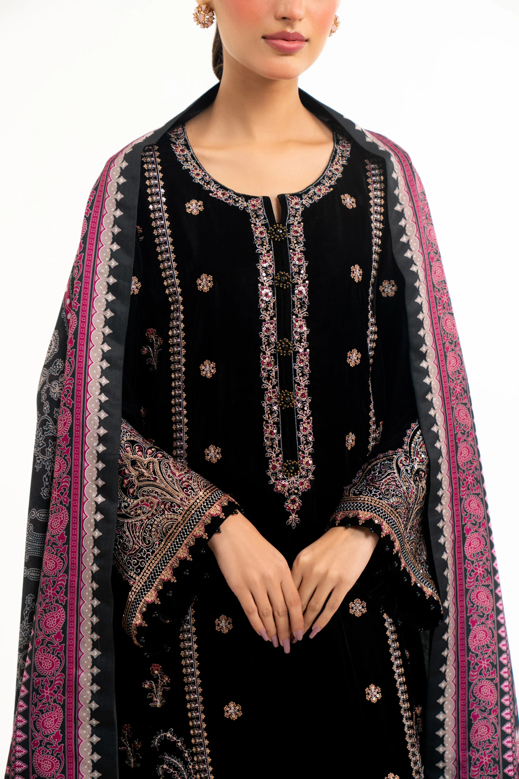 EMBROIDERED VELVET SUIT - Image 2