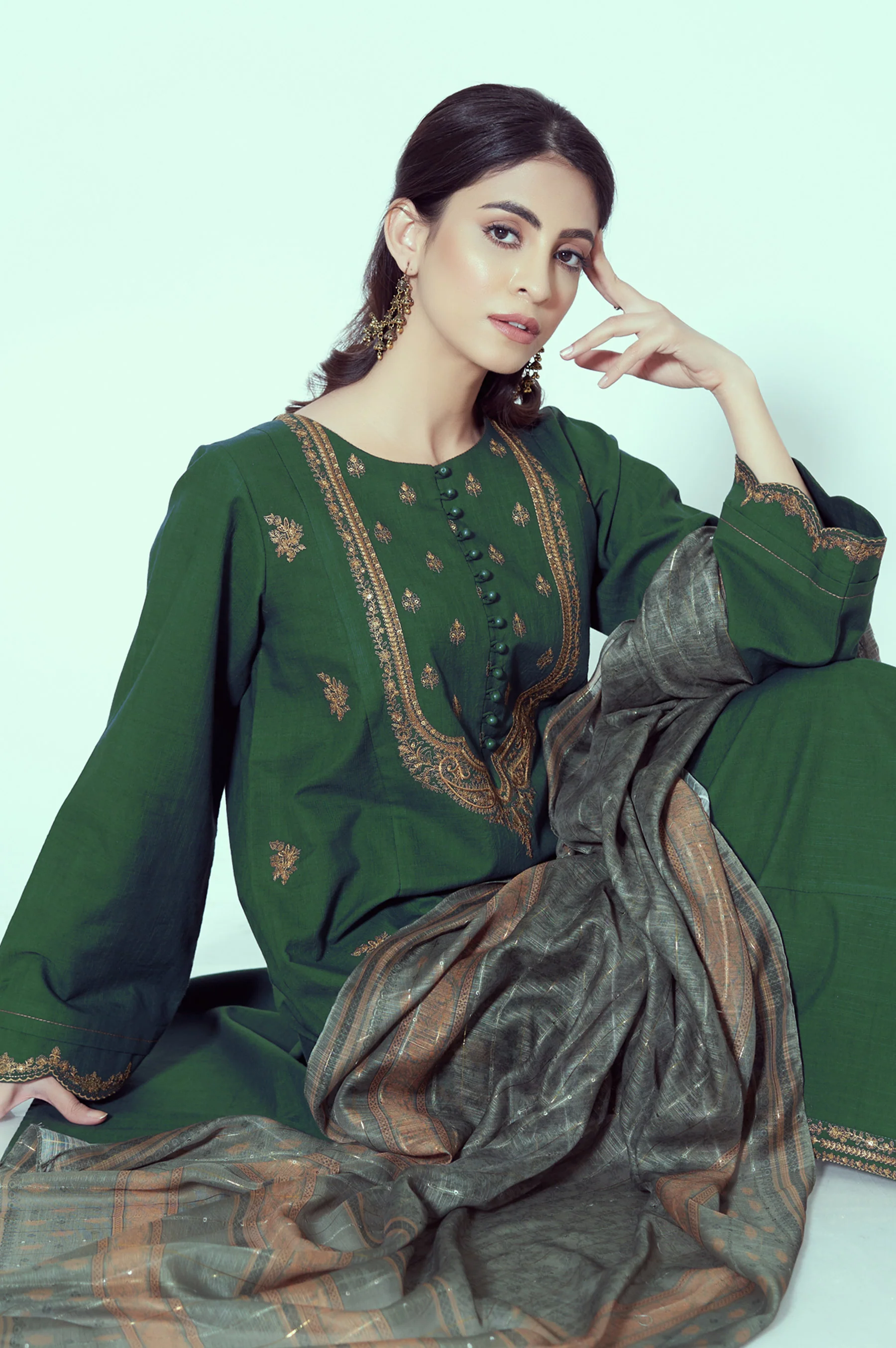 Stitched 3 Piece Embroidered Textured Slub - Image 3