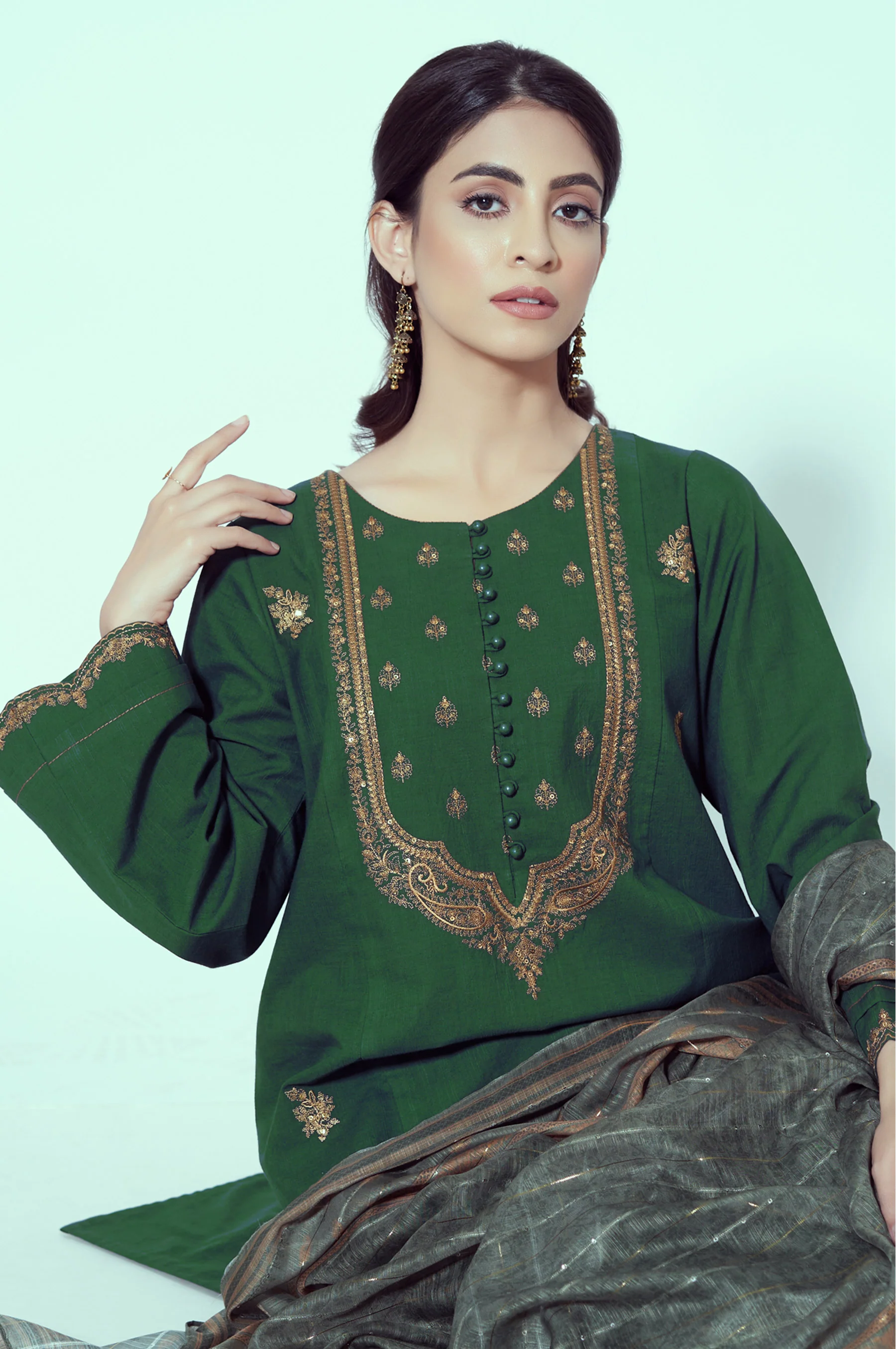 Stitched 3 Piece Embroidered Textured Slub - Image 4