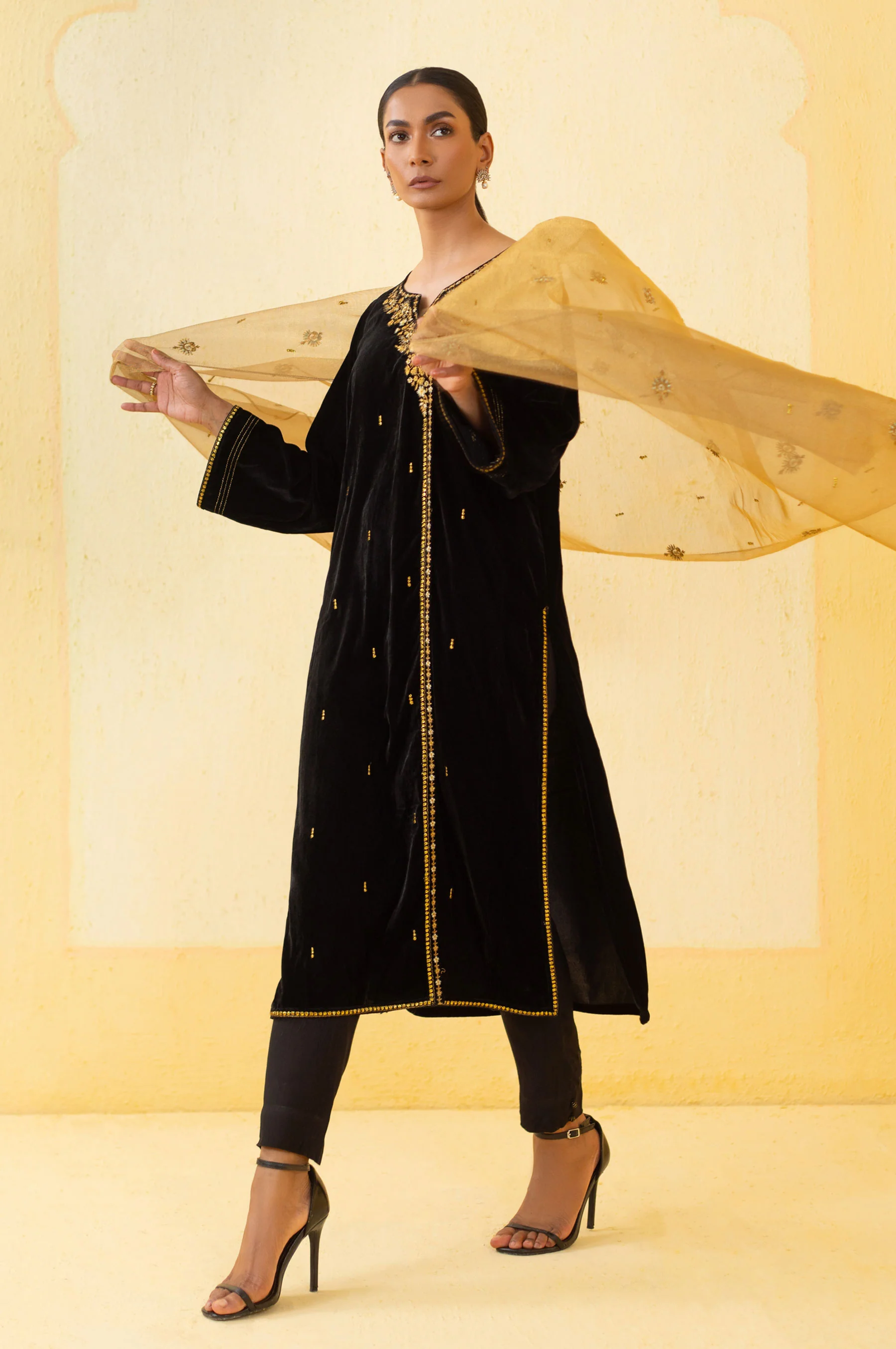 Stitched 3 Piece Embroidered Velvet Outfit - Black - Image 3