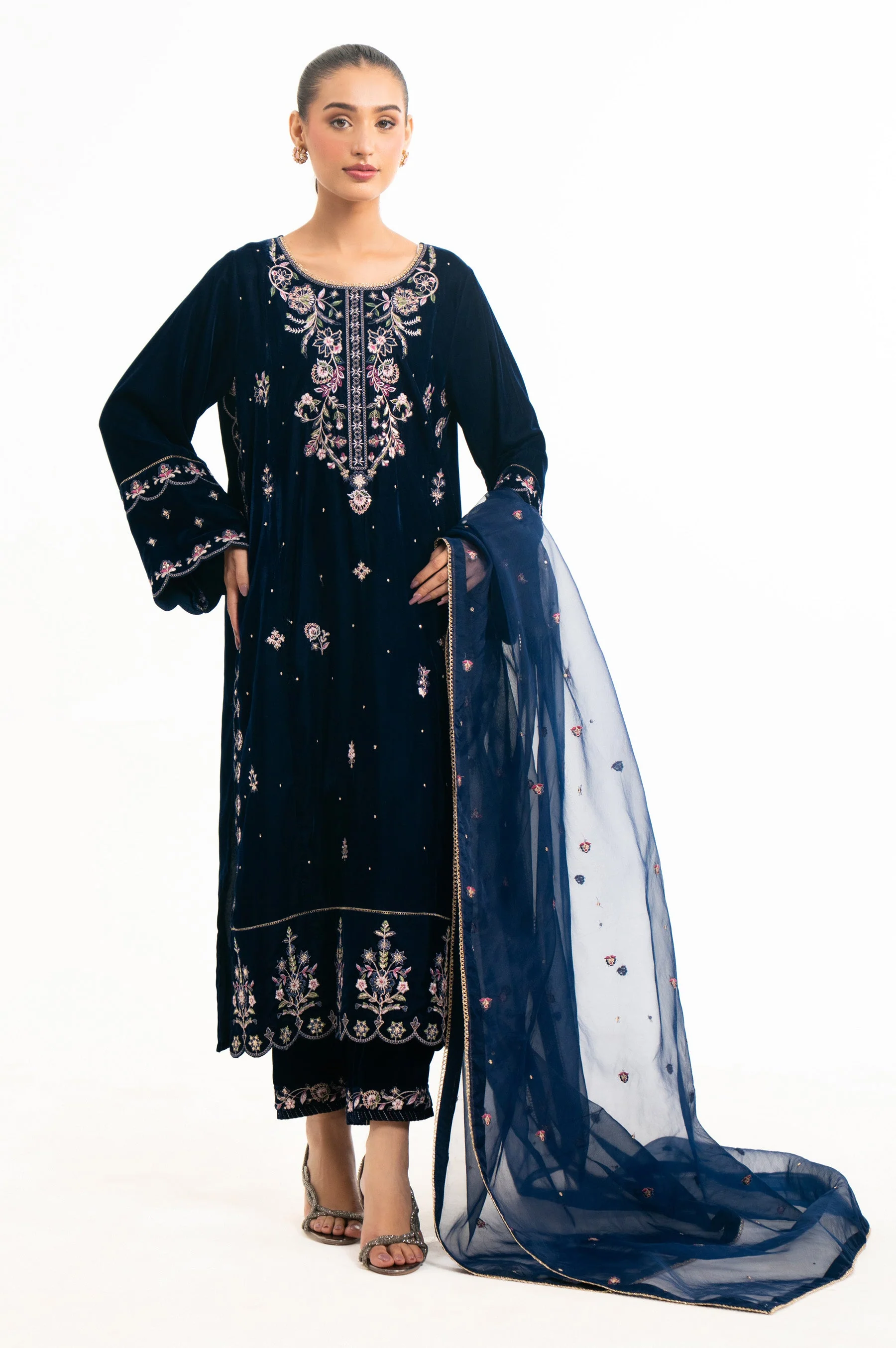 EMBROIDERED VELVET SUIT (FACTORY E-OUTLET) - Image 5