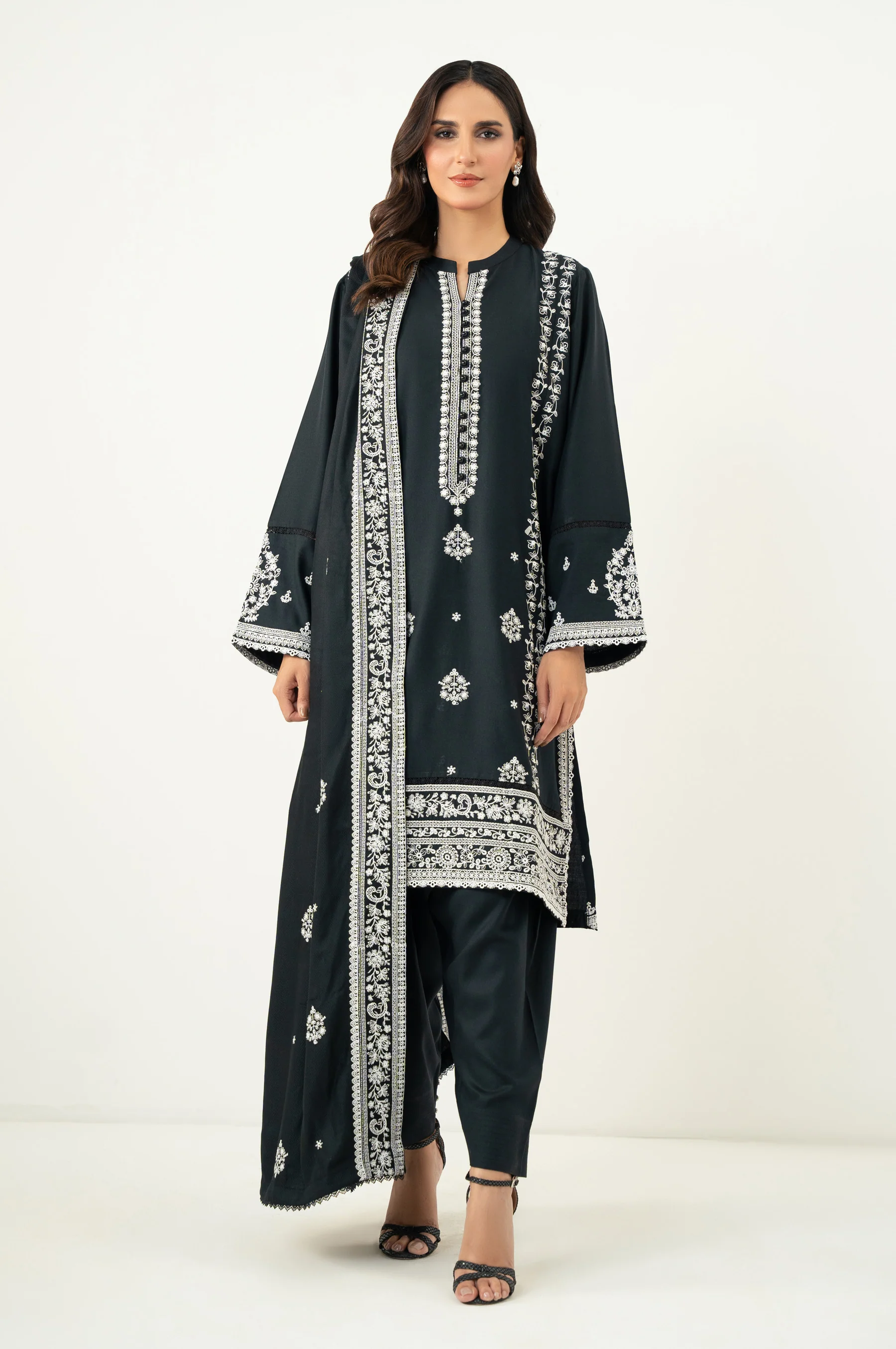 STITCHED CHIKANKARI SUIT