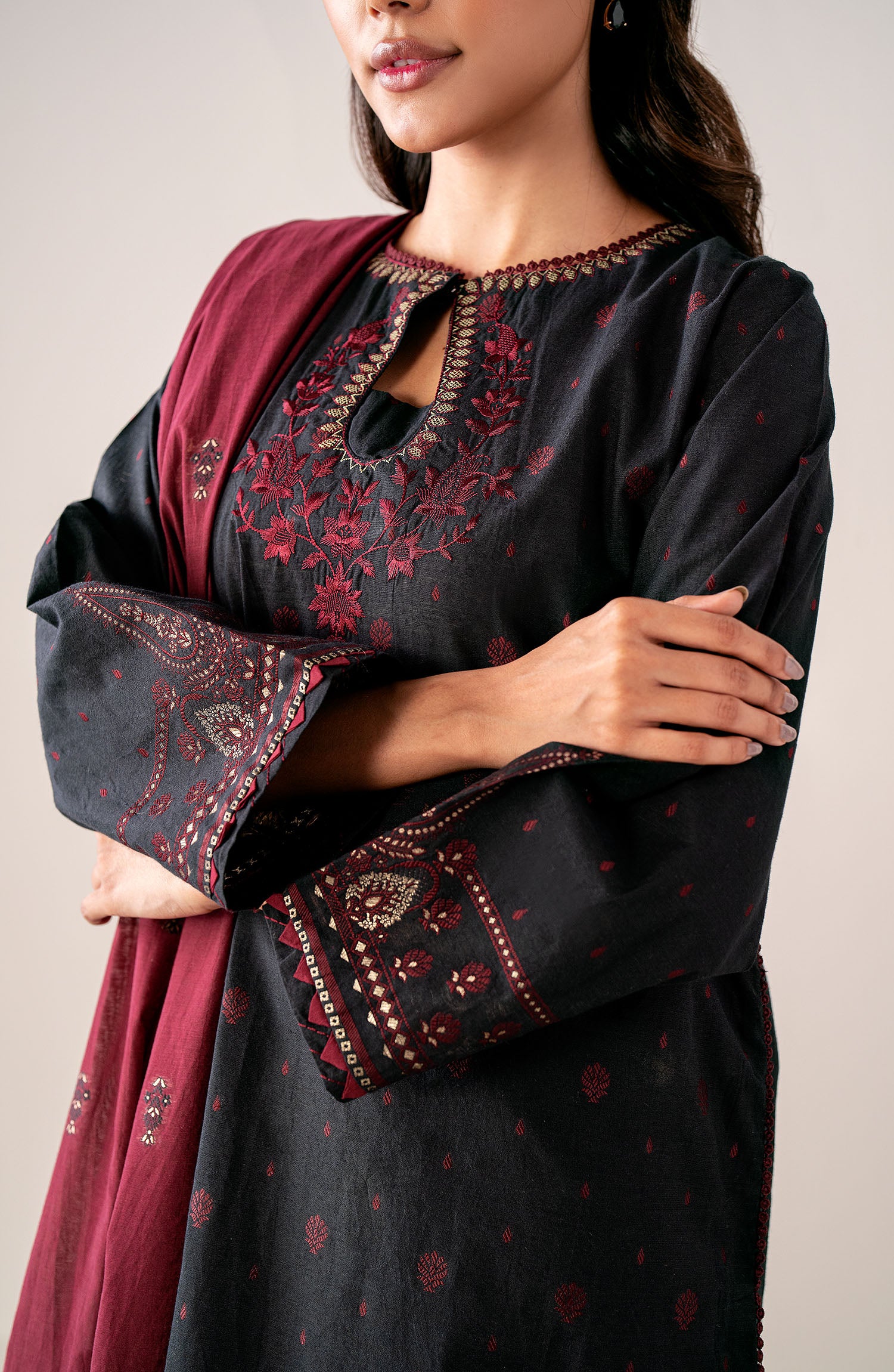 Stitched 3 Piece Embroidered Viscose Jacquard Suit - Image 2
