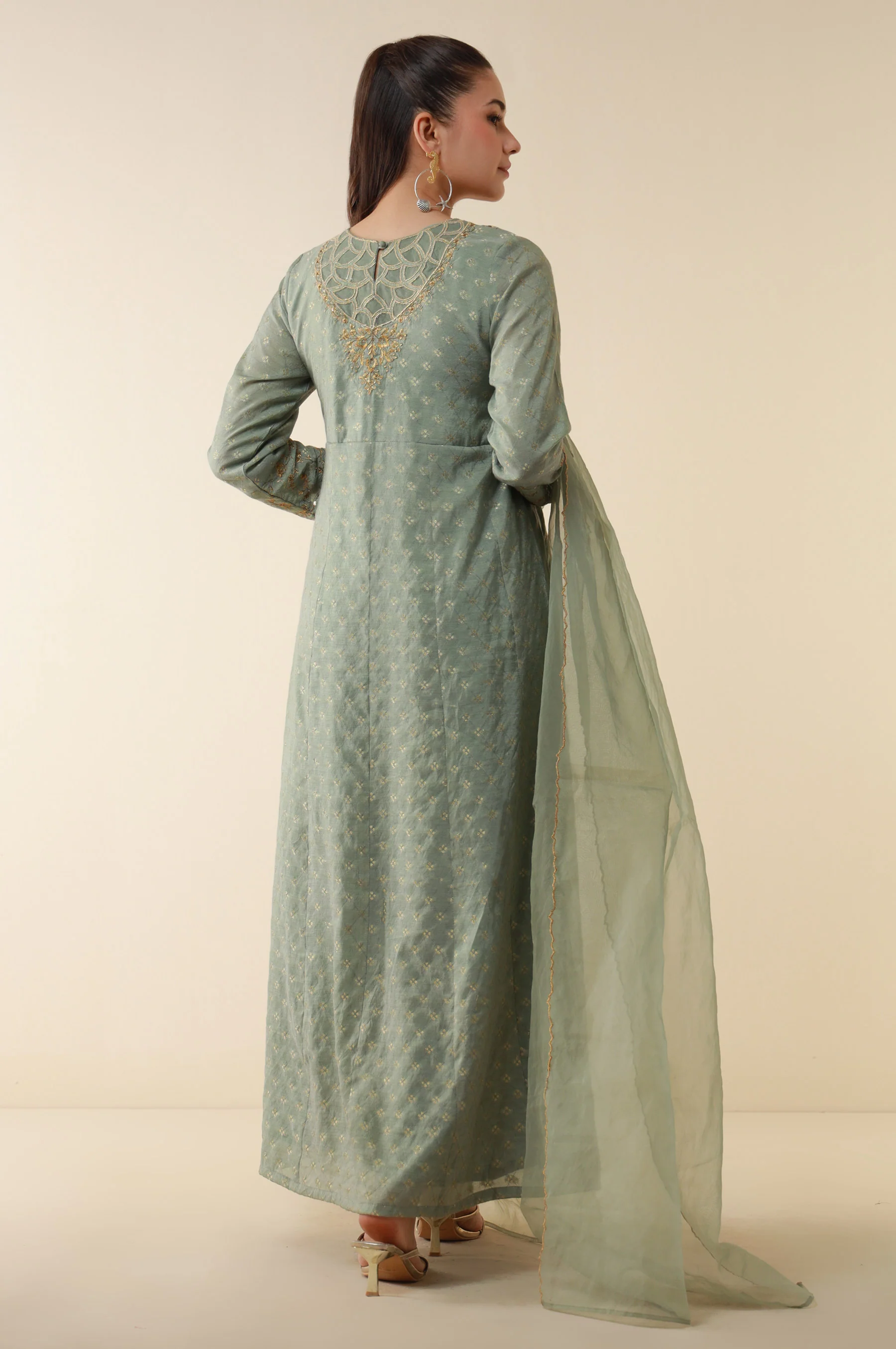 Stitched 3 Piece Embroidered Zari Jacquard Outfit - Image 5