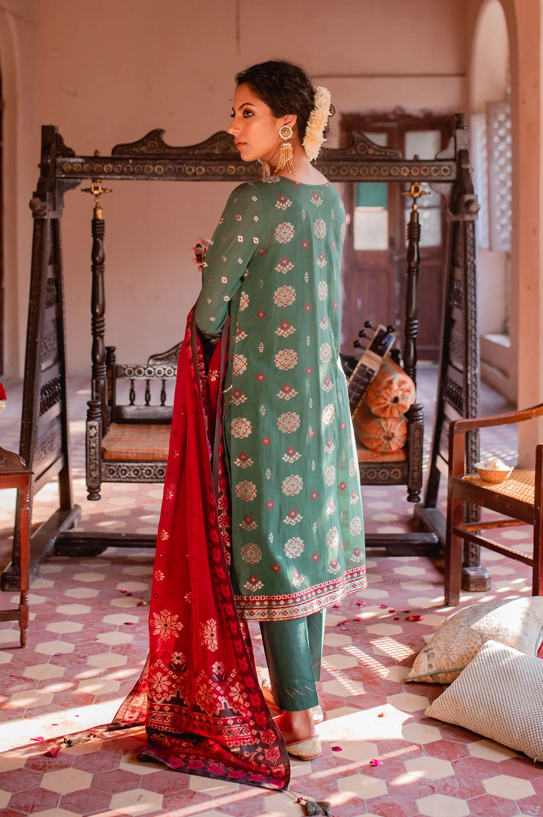 Stitched 3 Piece Jacquard Suit - Image 3
