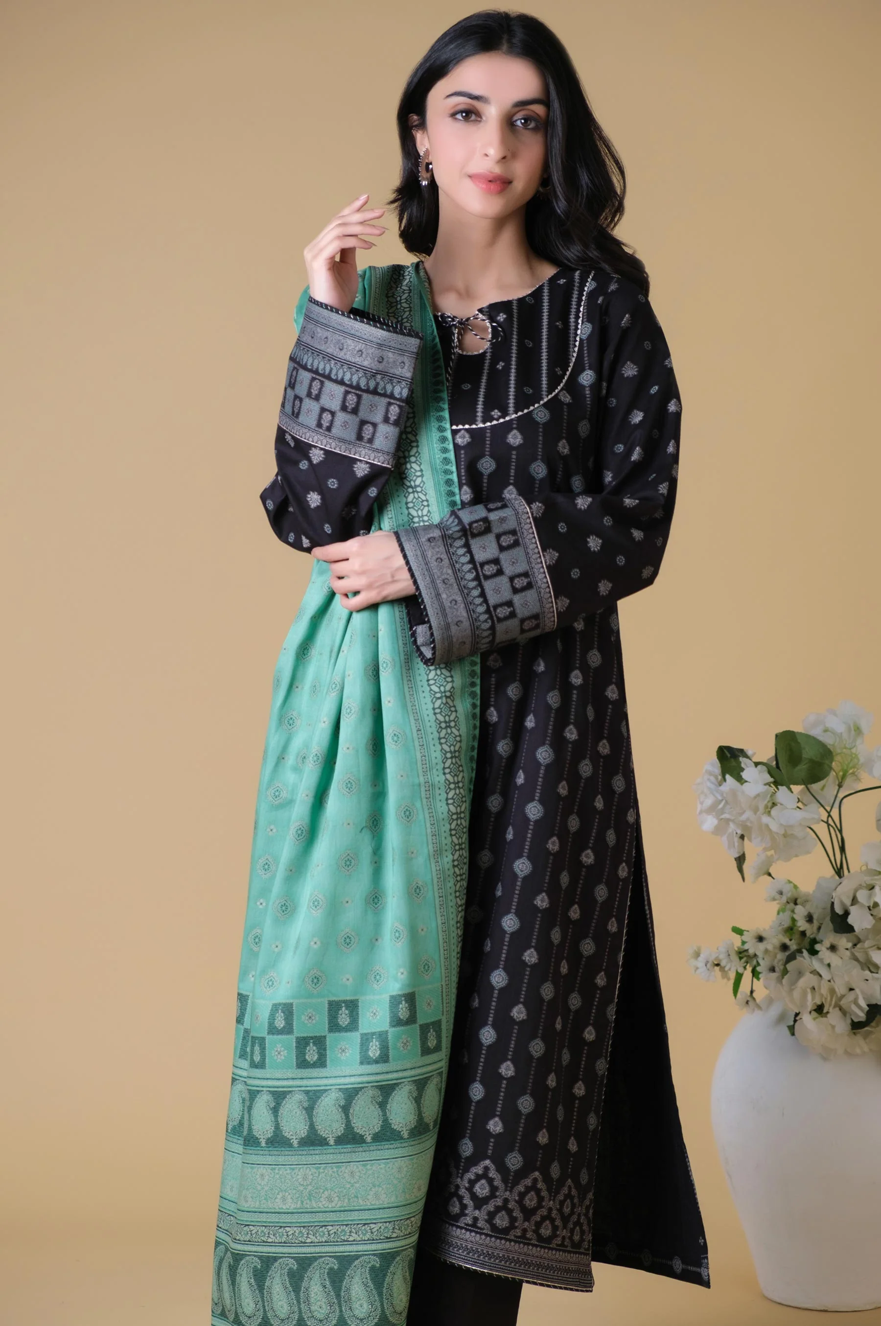 Stitched 3 Pieces Dyed Jacquard Suit - Image 2