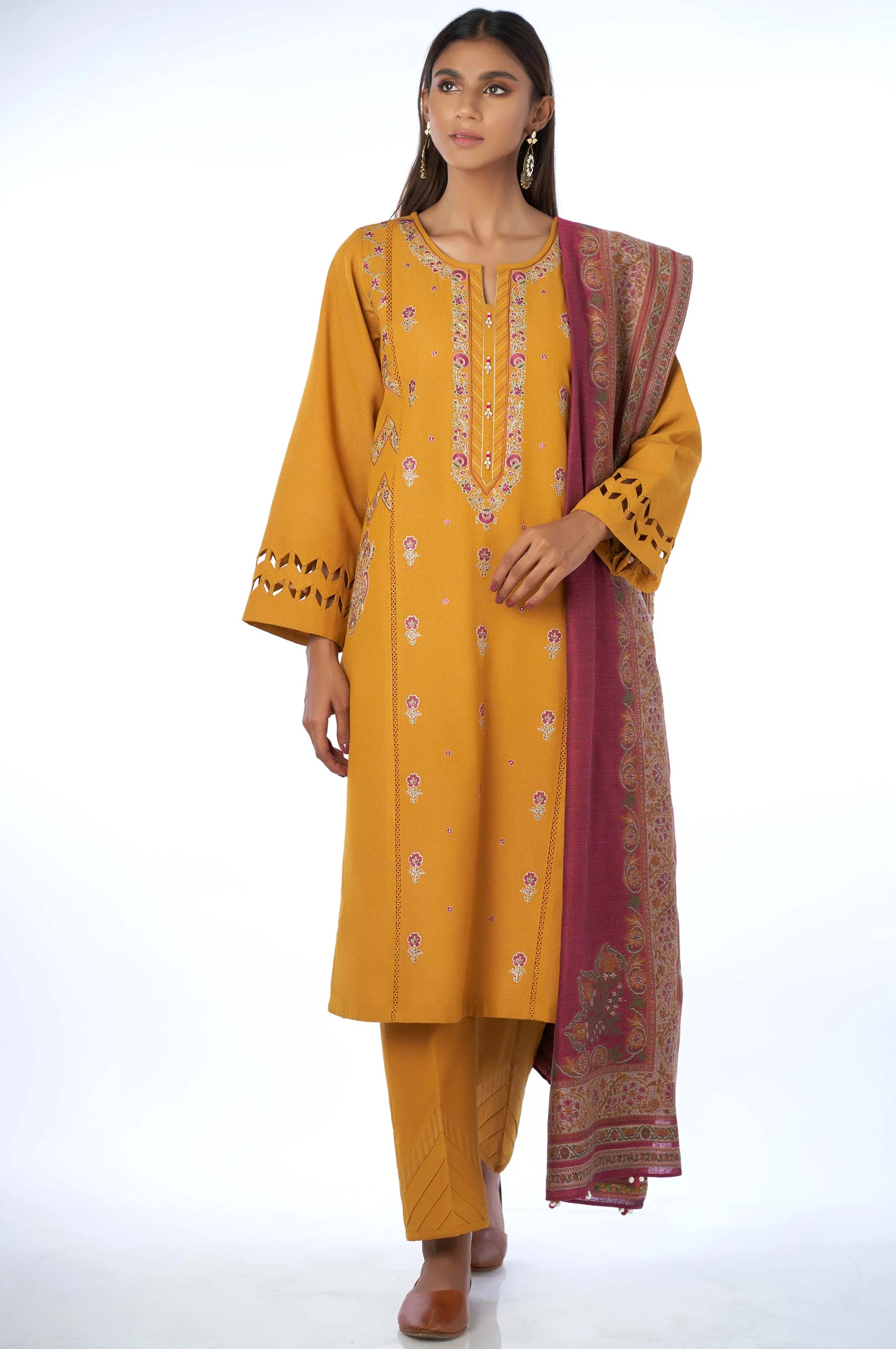 Stitched 3 Pieces Karandi Suit - Image 4