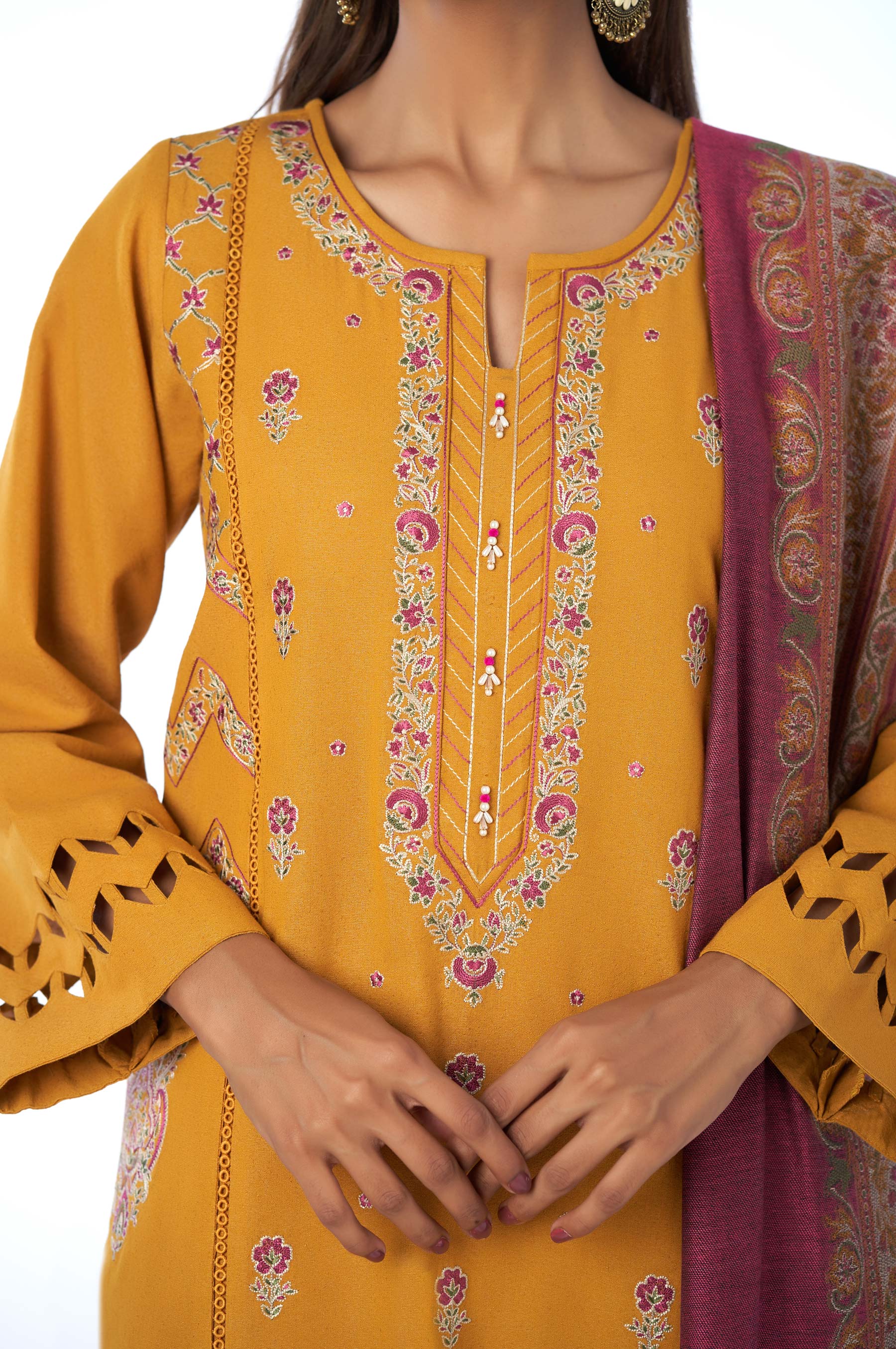 Stitched 3 Pieces Karandi Suit - Image 5