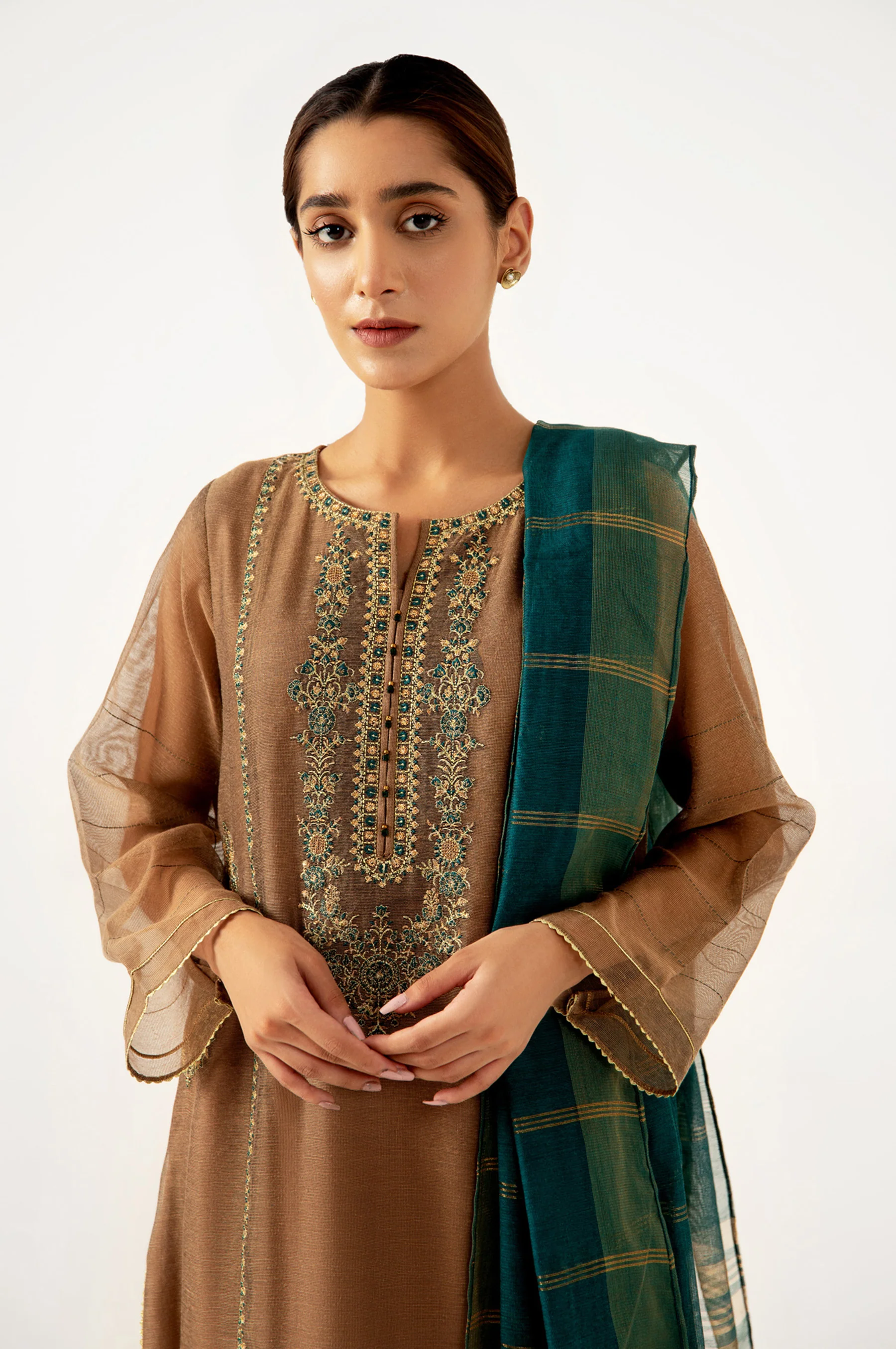 Stitched 3 Pieces Khaddi Net Outfit - Image 2