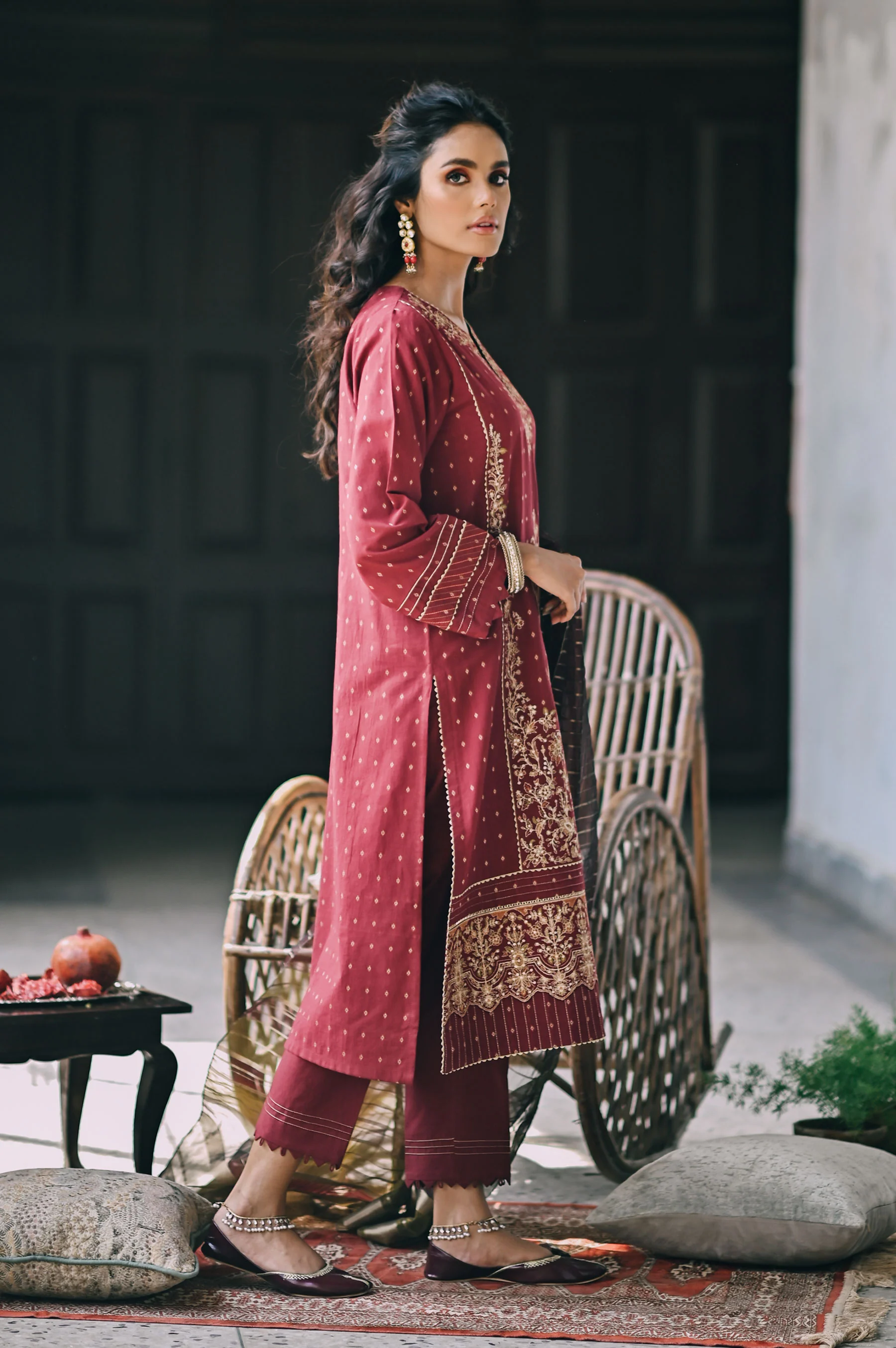 Stitched 3 Piece Maysuri Jacquard with Shaded Organza Suit - Image 4