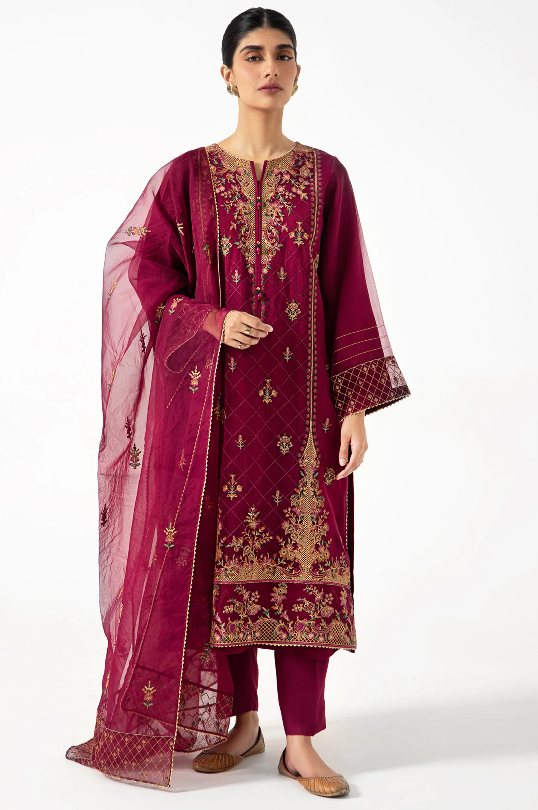 Stitched 3 Pieces Organza Embroidered Suit.