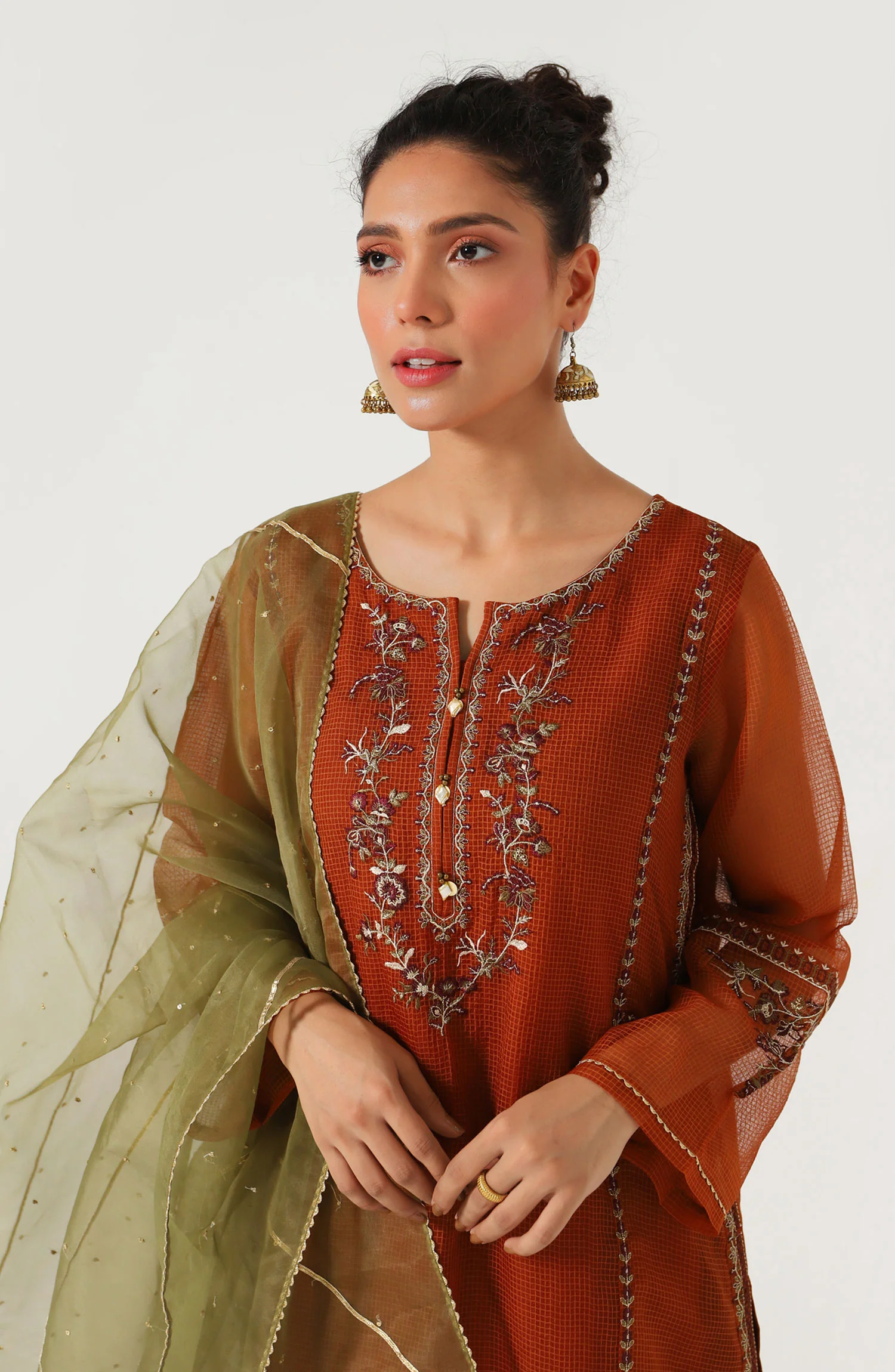 Stitched 3 Piece Textured Organza Embroidered Suit