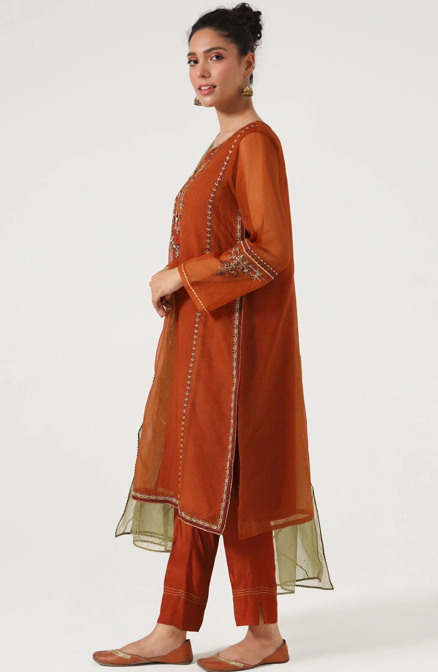 Stitched 3 Piece Textured Organza Embroidered Suit - Image 4