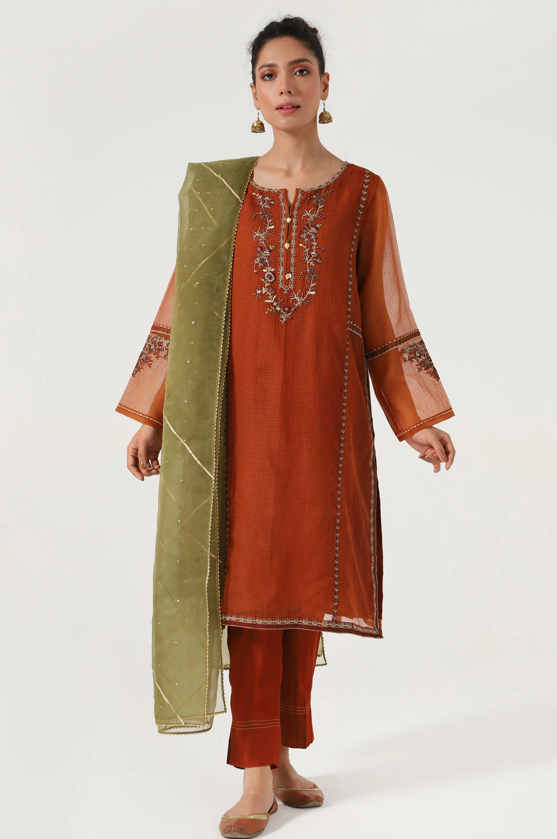 Stitched 3 Piece Textured Organza Embroidered Suit - Image 5