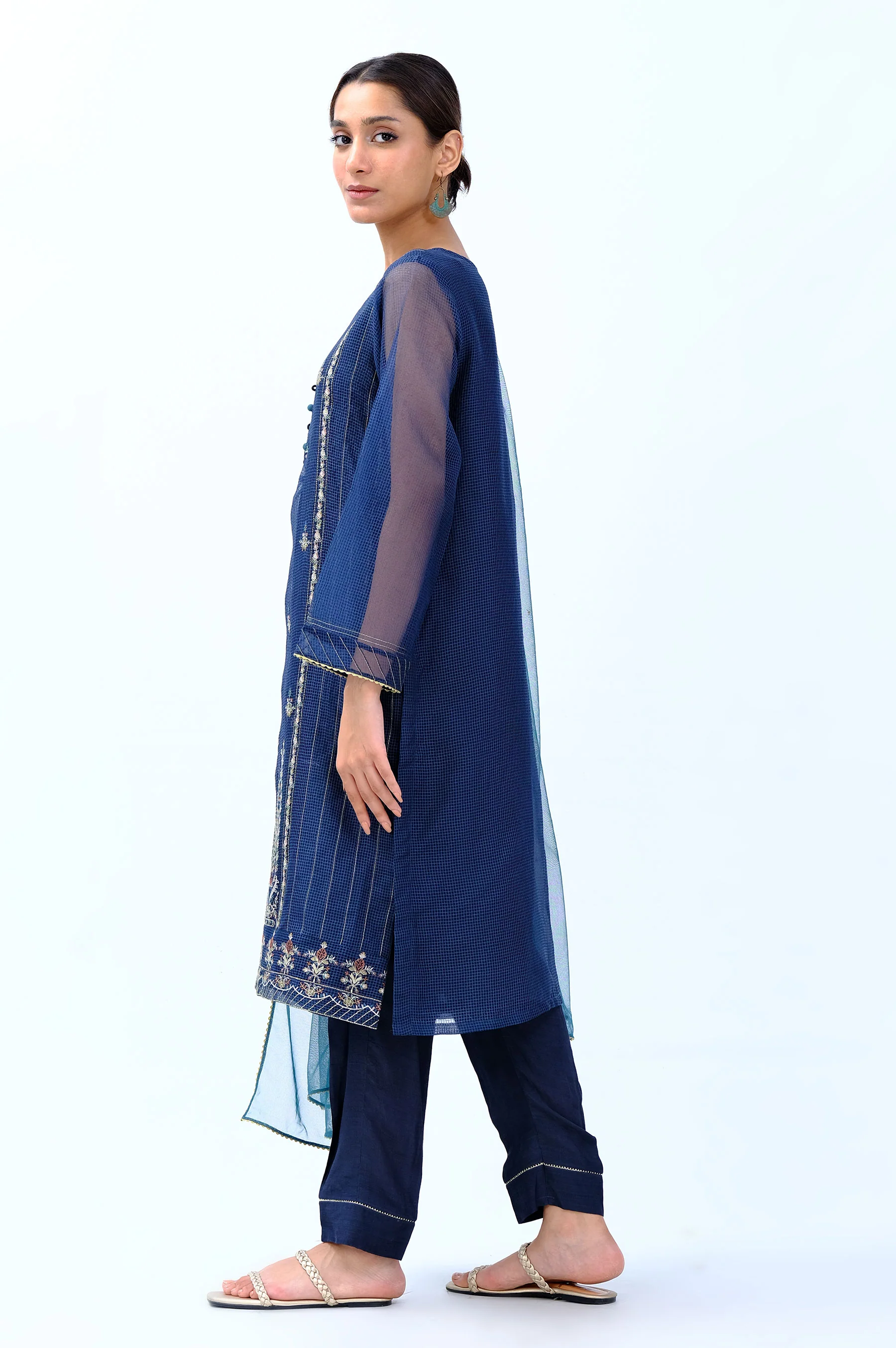 Stitched 3 Piece Embroidered Box Organza Outfit - Image 4