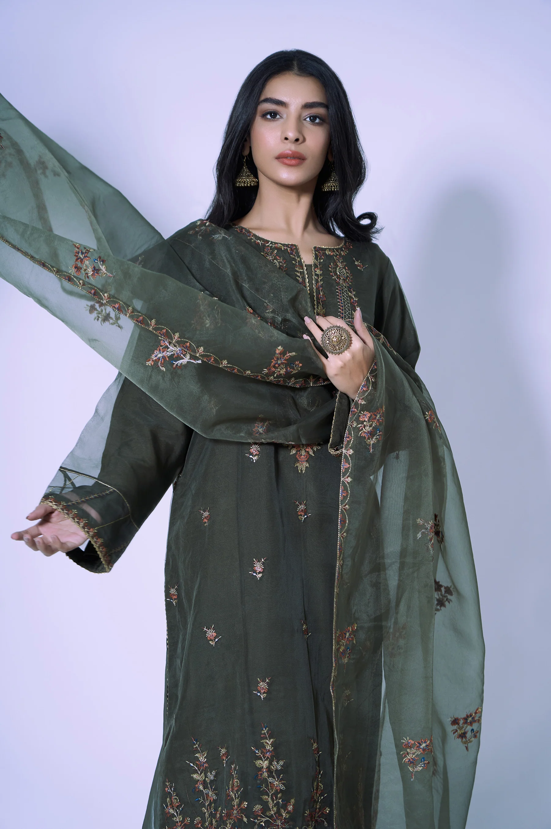 Stitched 3 Piece Organza Embroidered Outfit - Image 4