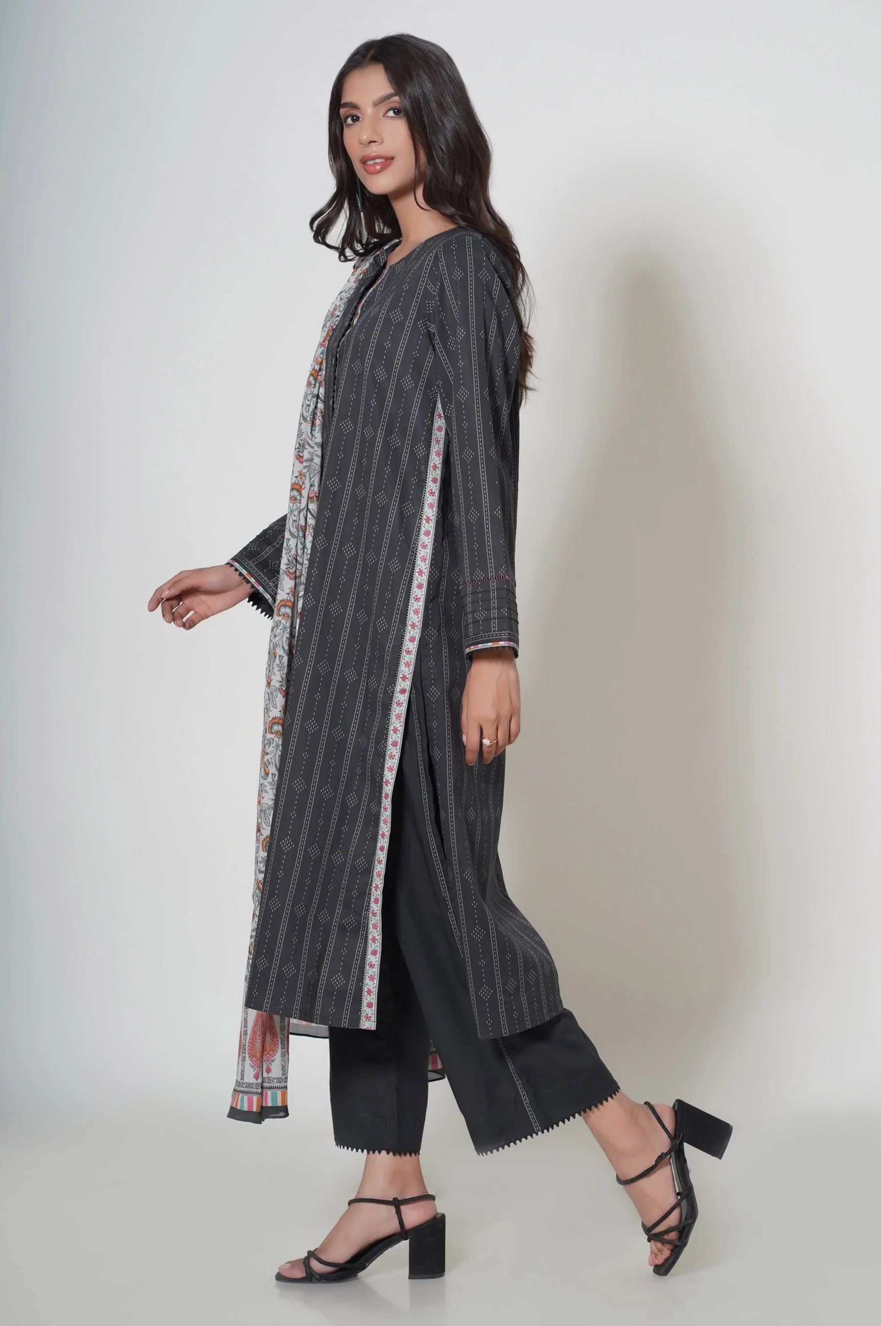 Stitched 3 Piece Printed Cambric Suit - Image 4