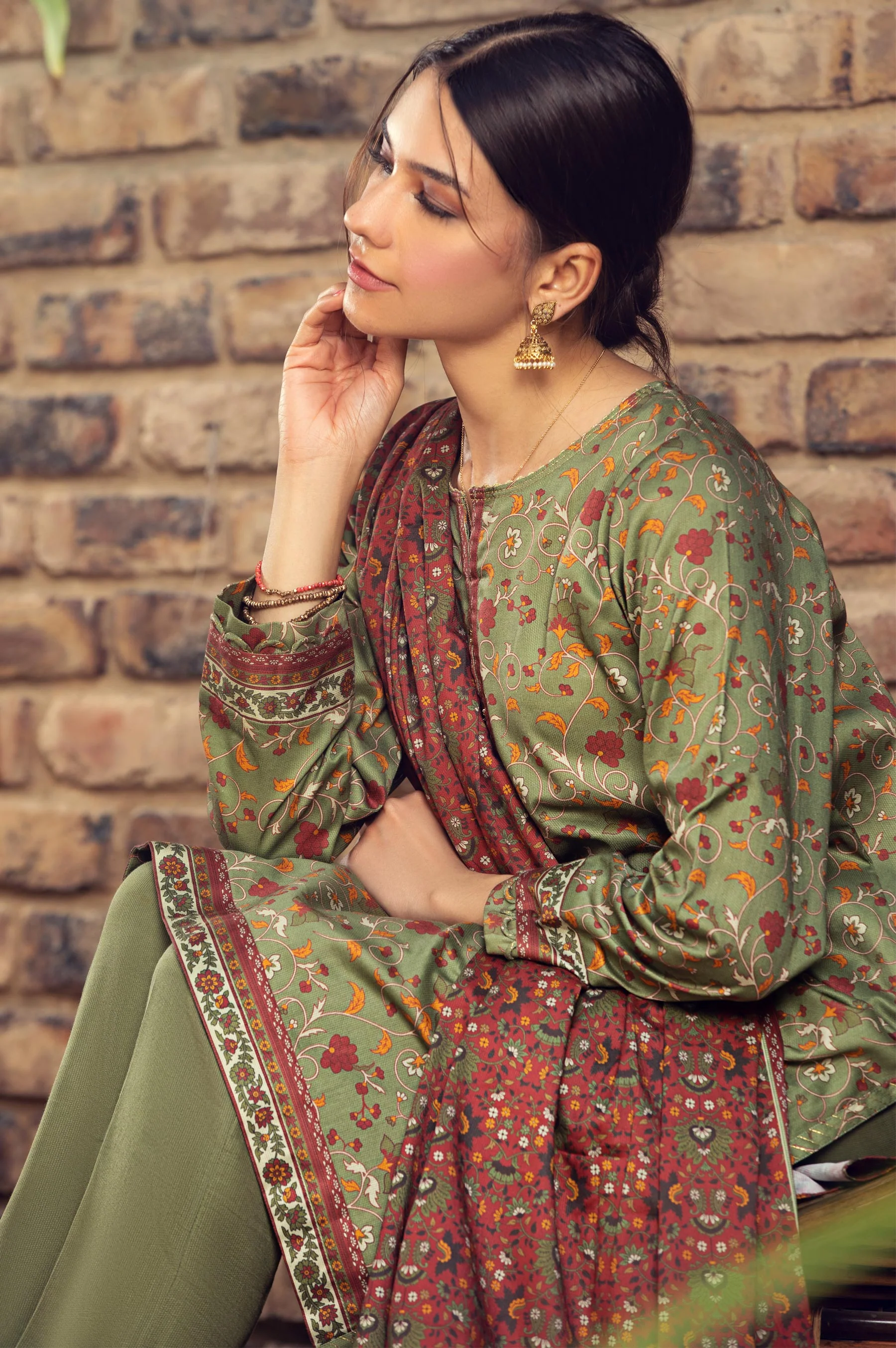 Stitched 3 Piece Printed Cottel Suit - Image 3