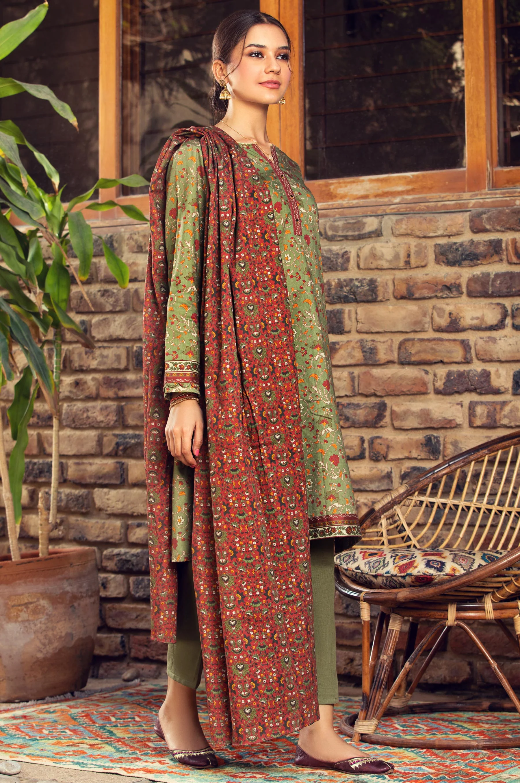 Stitched 3 Piece Printed Cottel Suit - Image 4