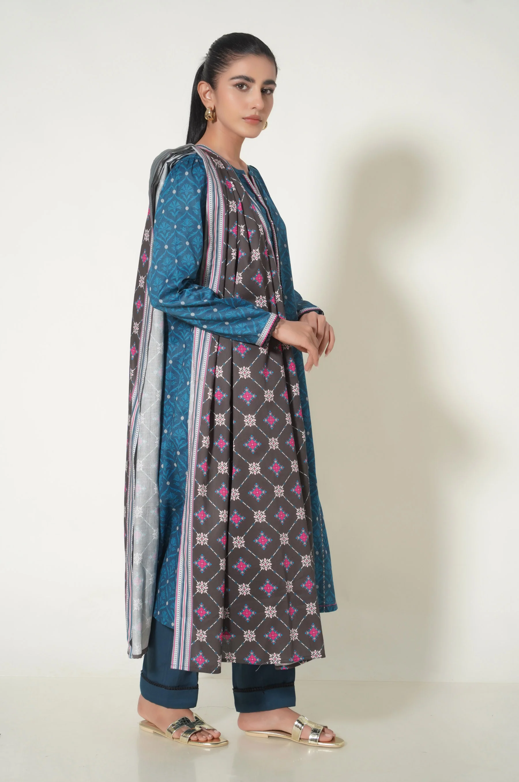 Stitched 3 Piece Printed Cottel Suit - Image 3