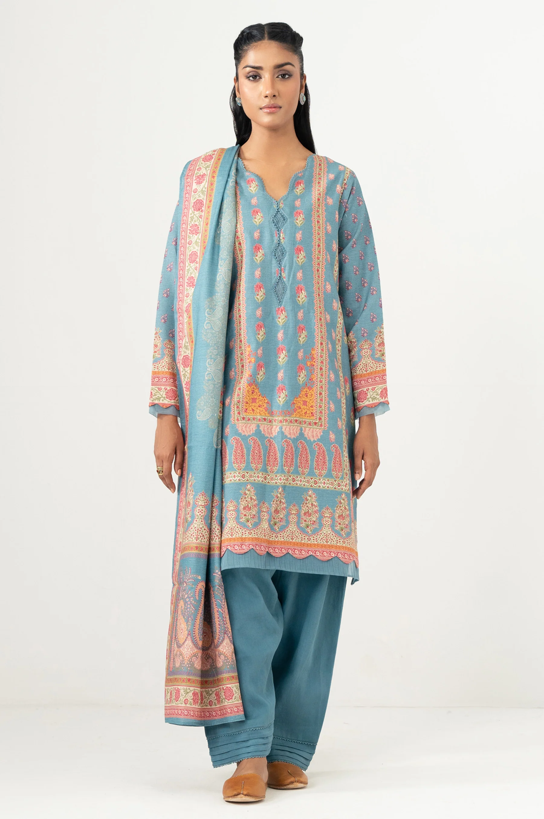 STITCHED PRINTED SUIT