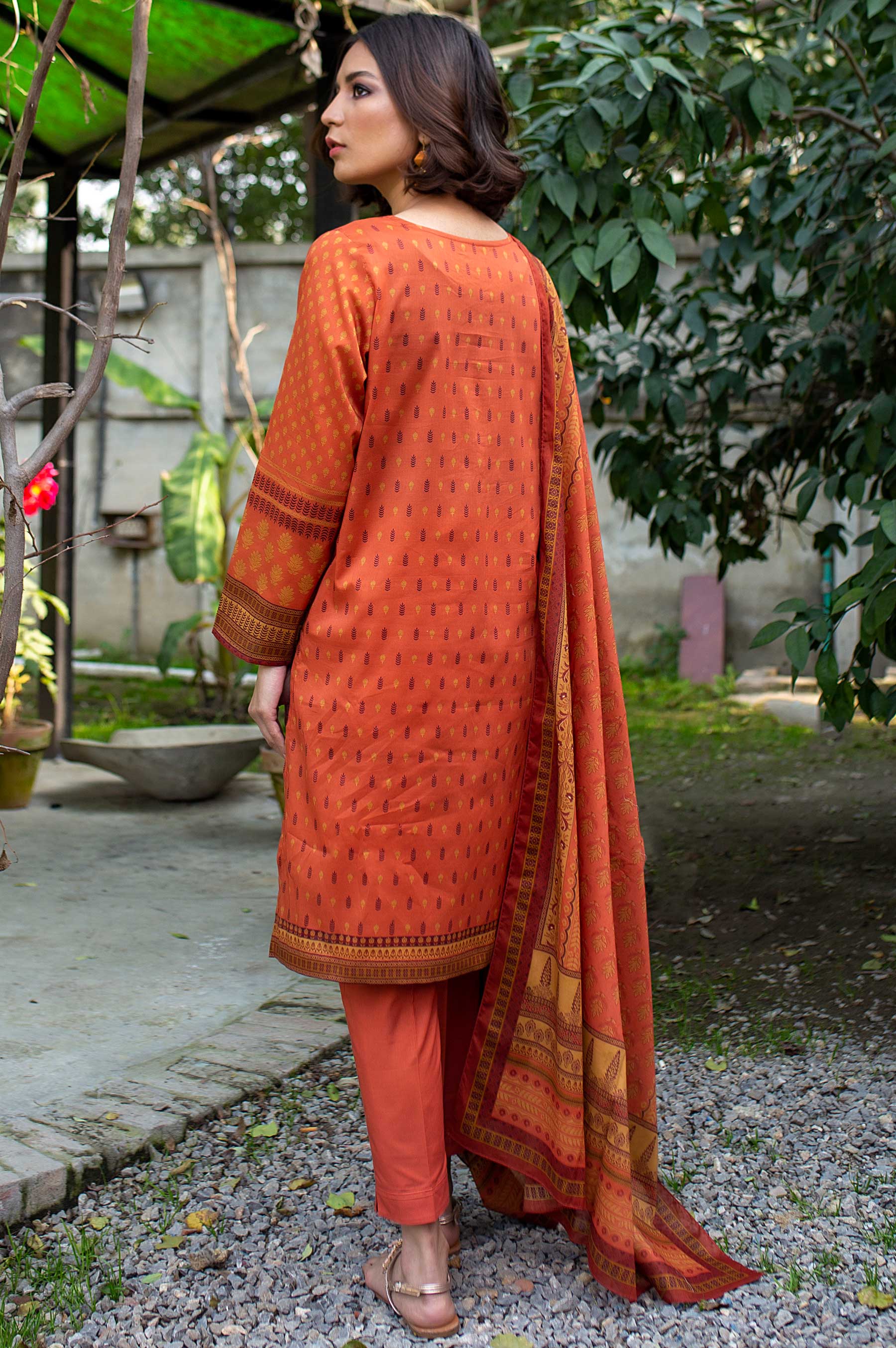 Stitched 3 Piece Printed Doria Lawn Suit - Image 2