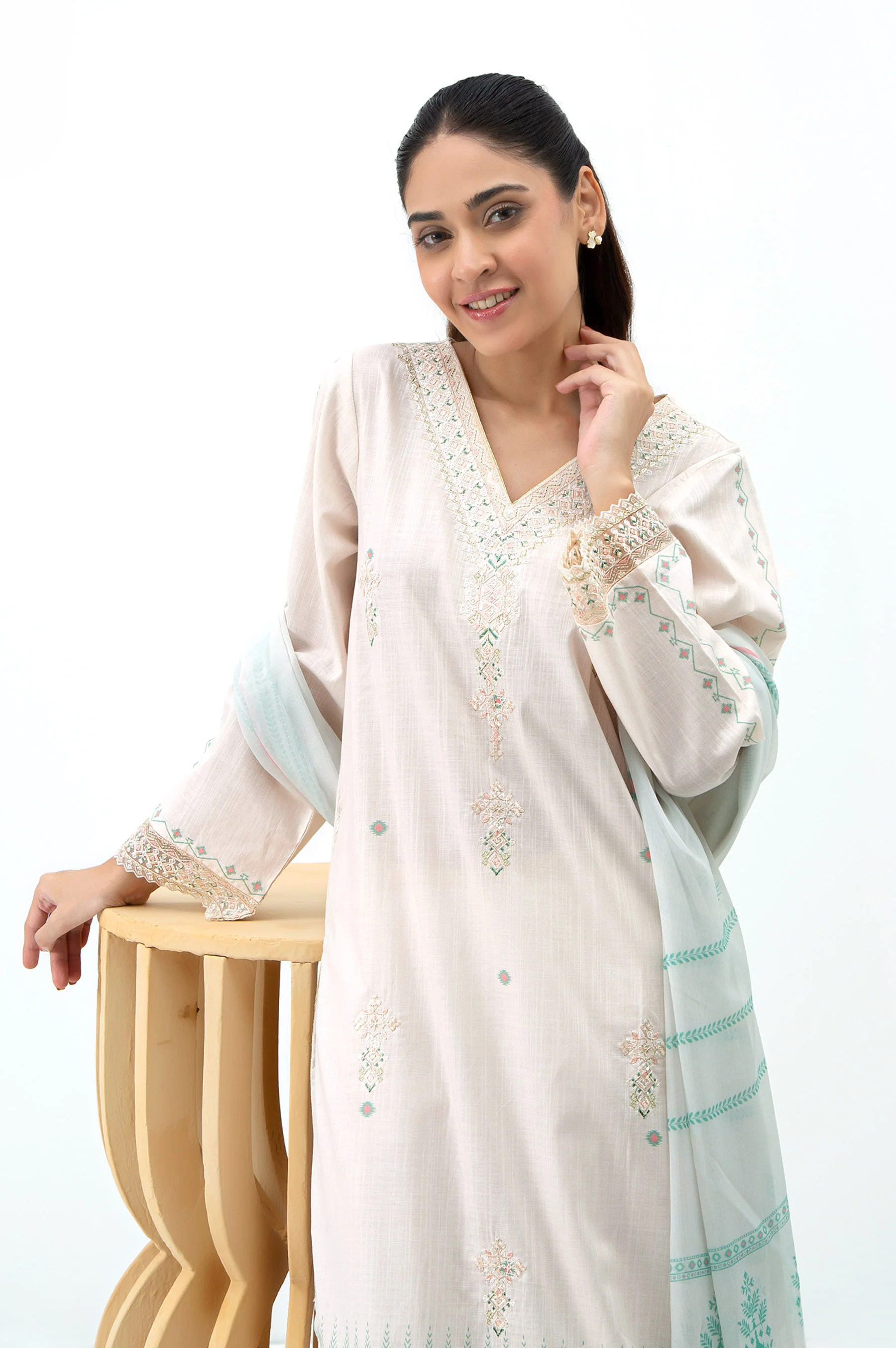 STITCHED EMBROIDERED BOTH SIDE SLUB SUIT - Image 4