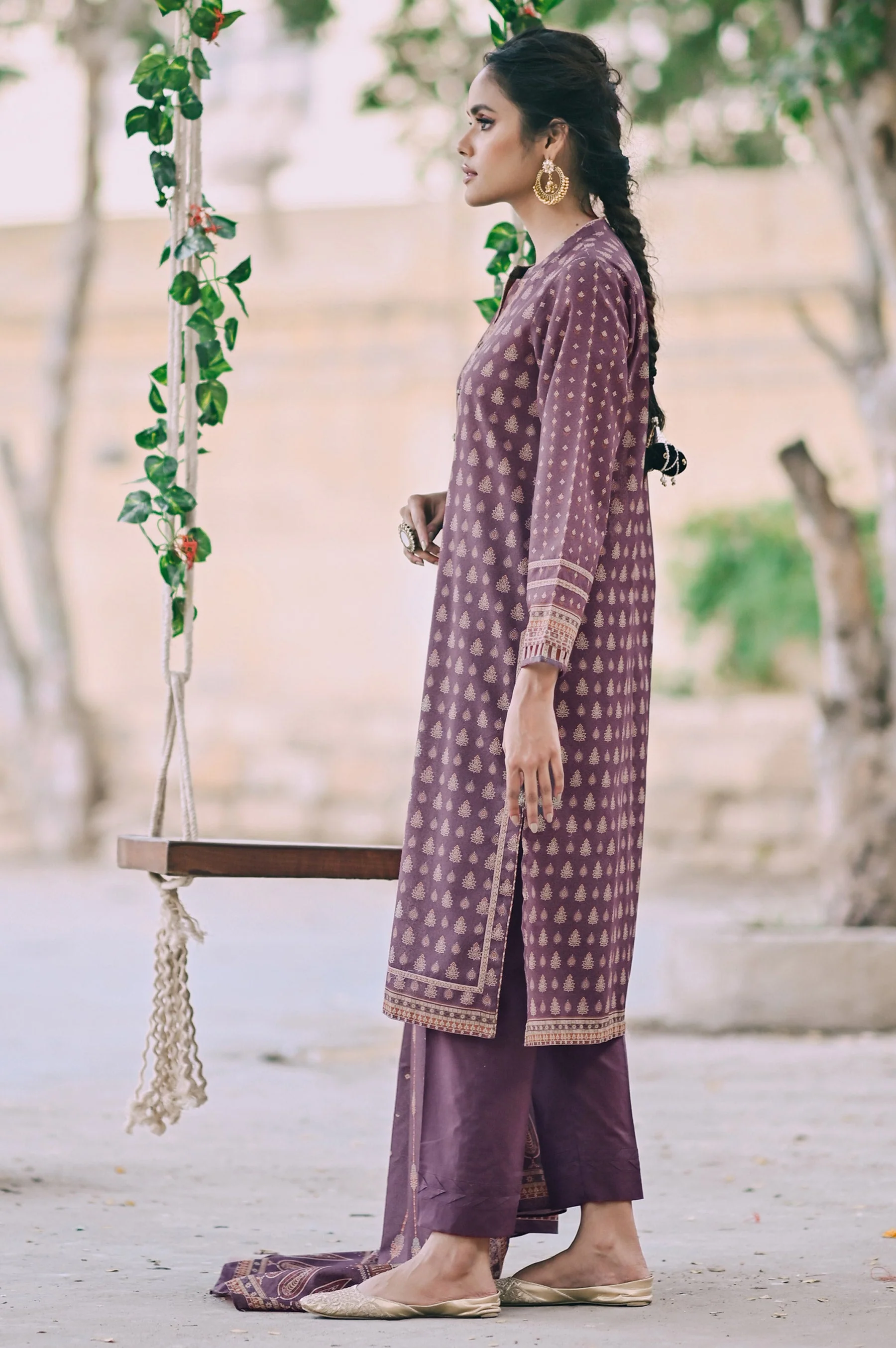 Stitched 3 Piece Printed Karandi Suit - Image 2