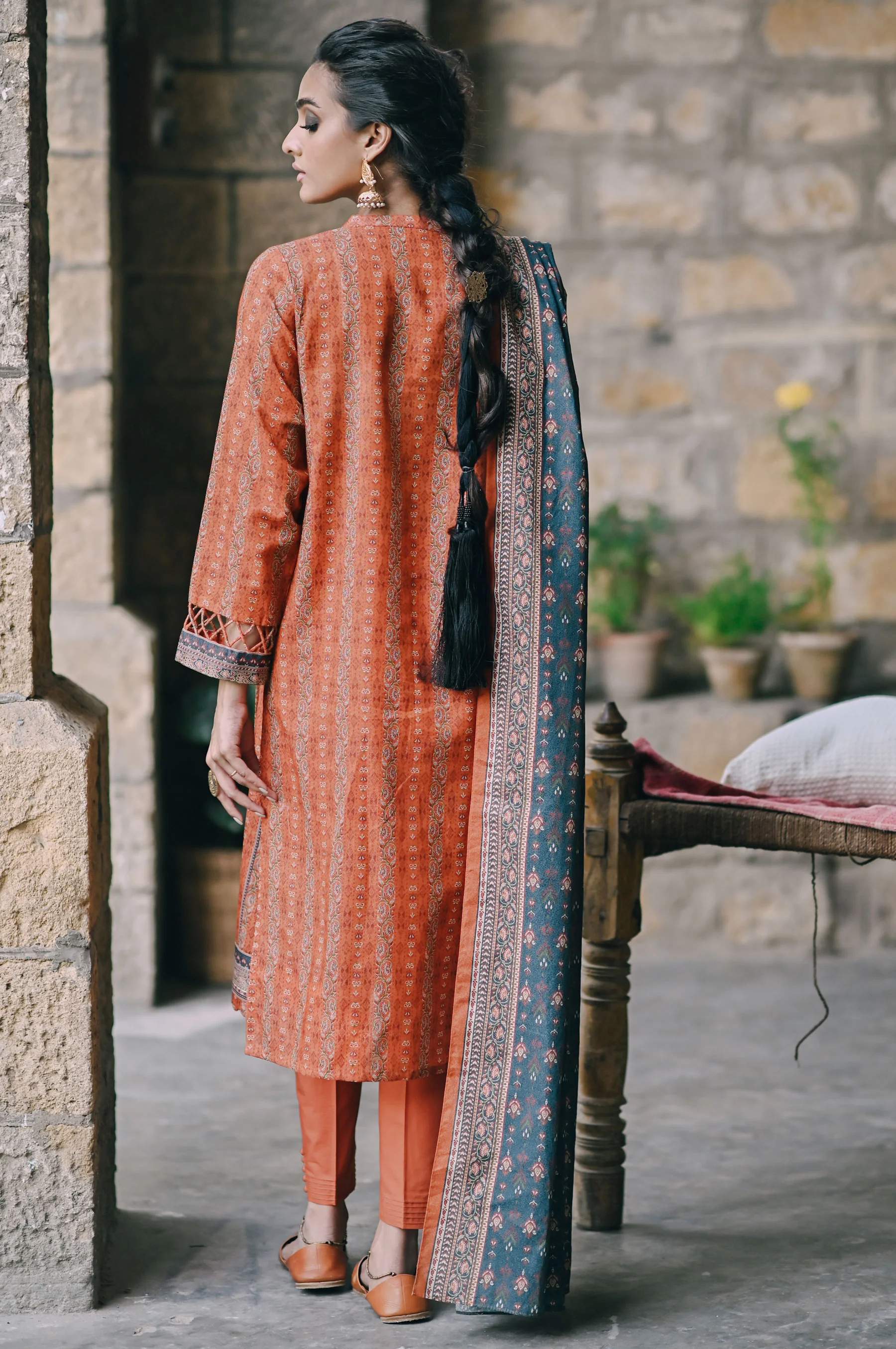 Stitched 3 Piece Printed Karandi Suit - Image 2