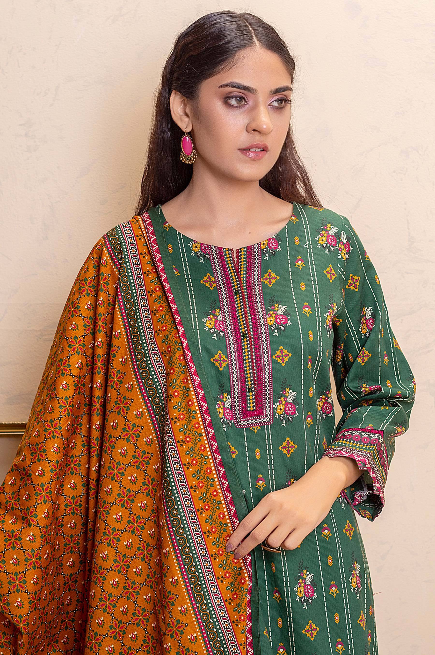 Stitched 3 Piece Printed Khaddar Suit - Image 6