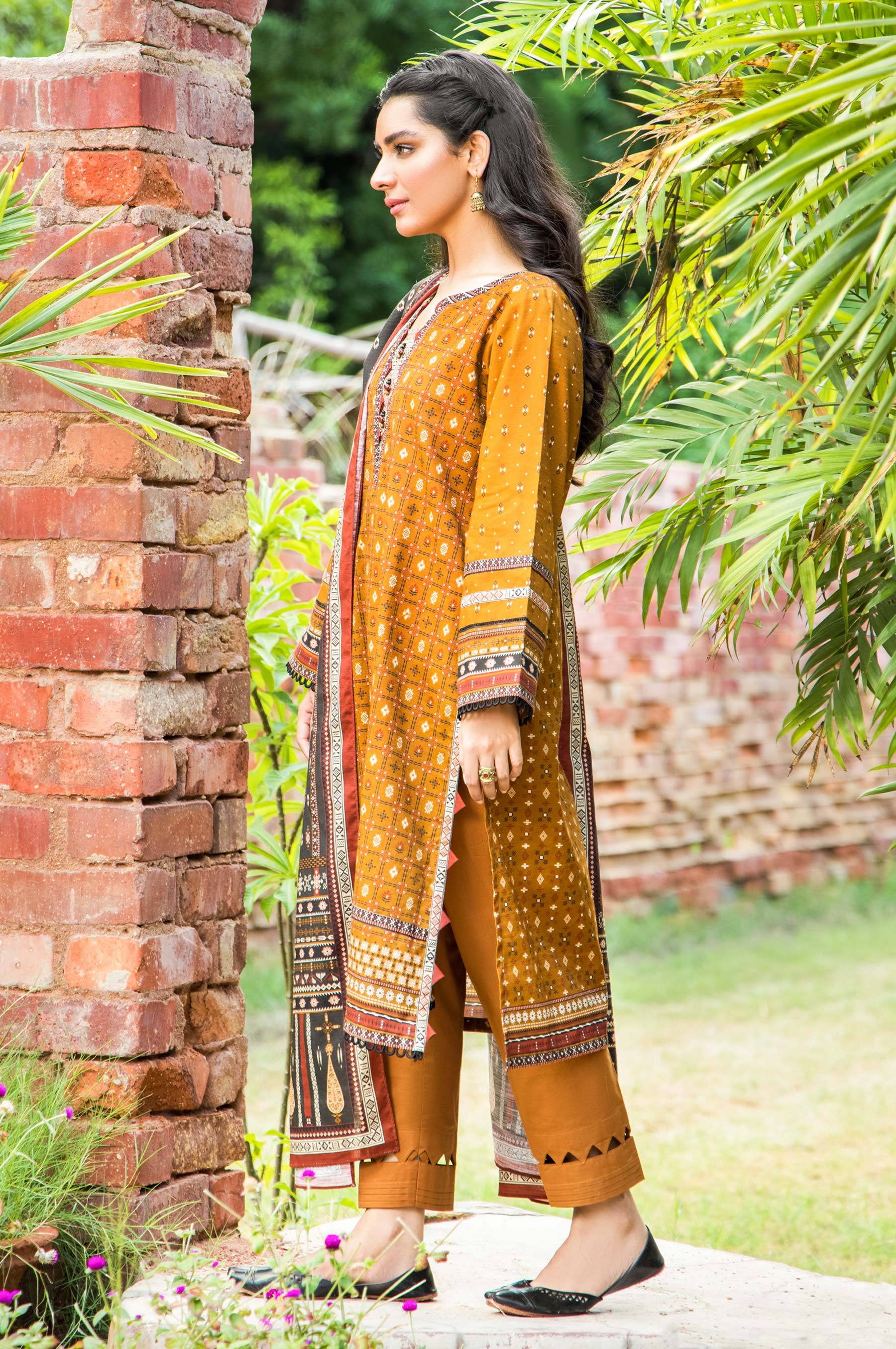 Stitched 3 Piece Printed Khaddar Suit - Image 2